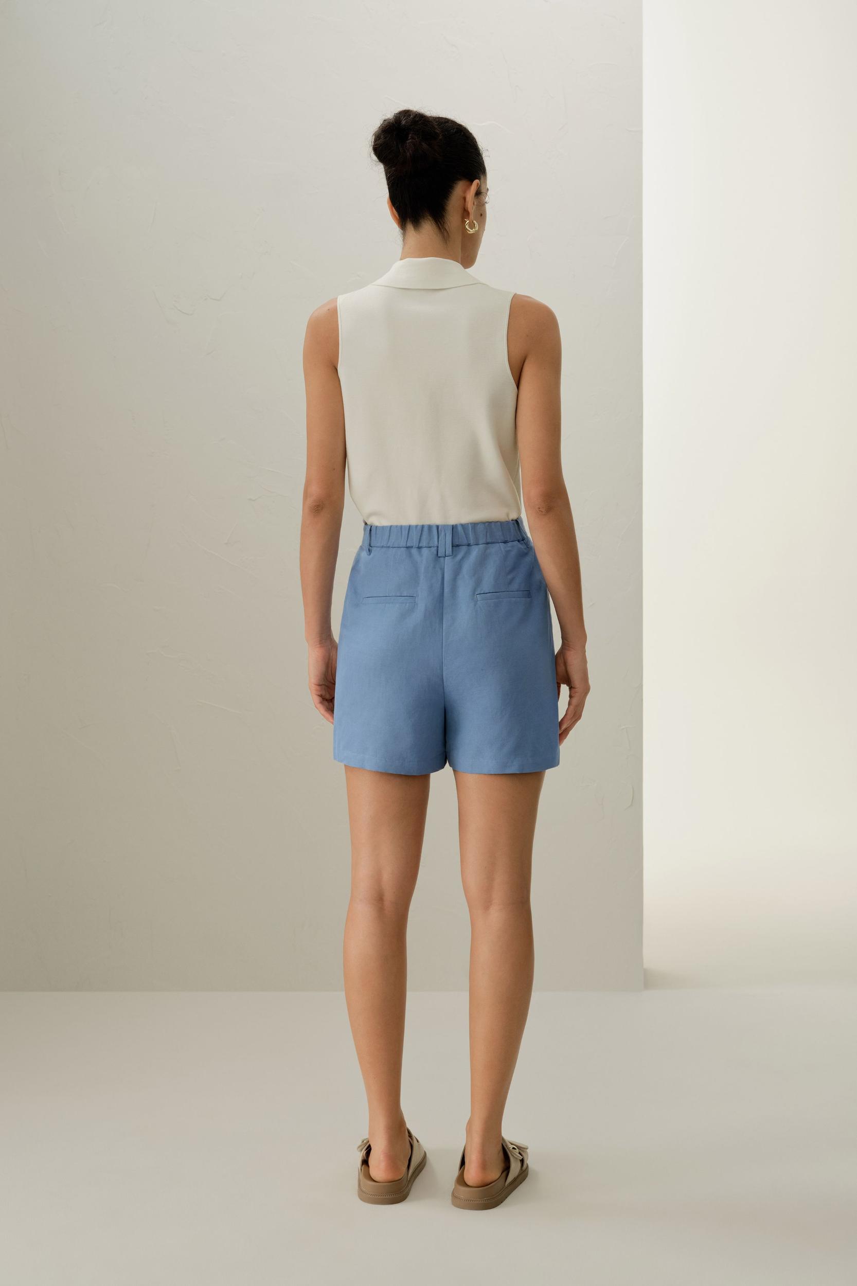 High-Rise Silk Linen Shorts Product Image
