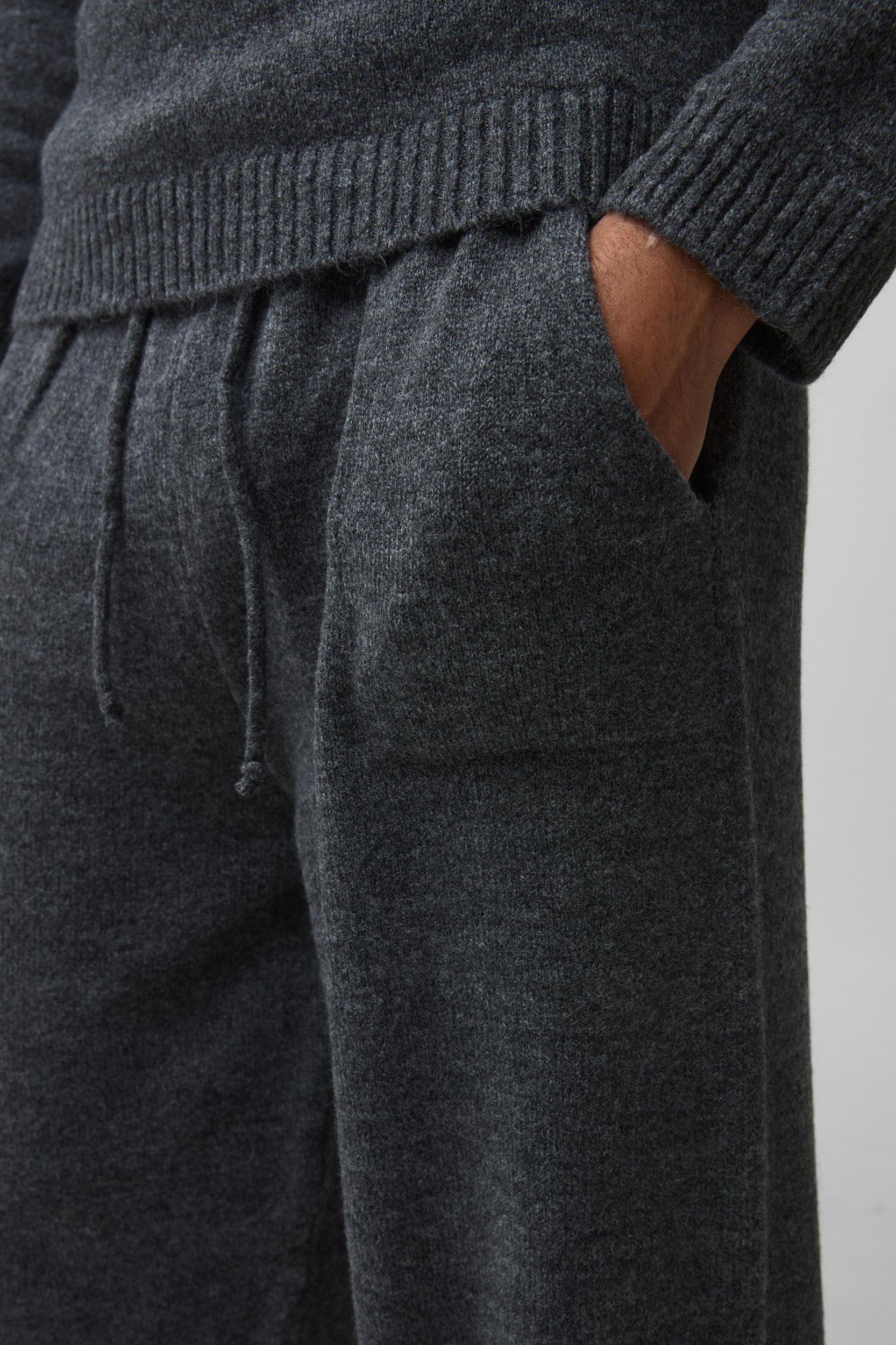 Relaxed Fit Split Hem Brushed Knit Sweatpants | boohooMAN USA Product Image