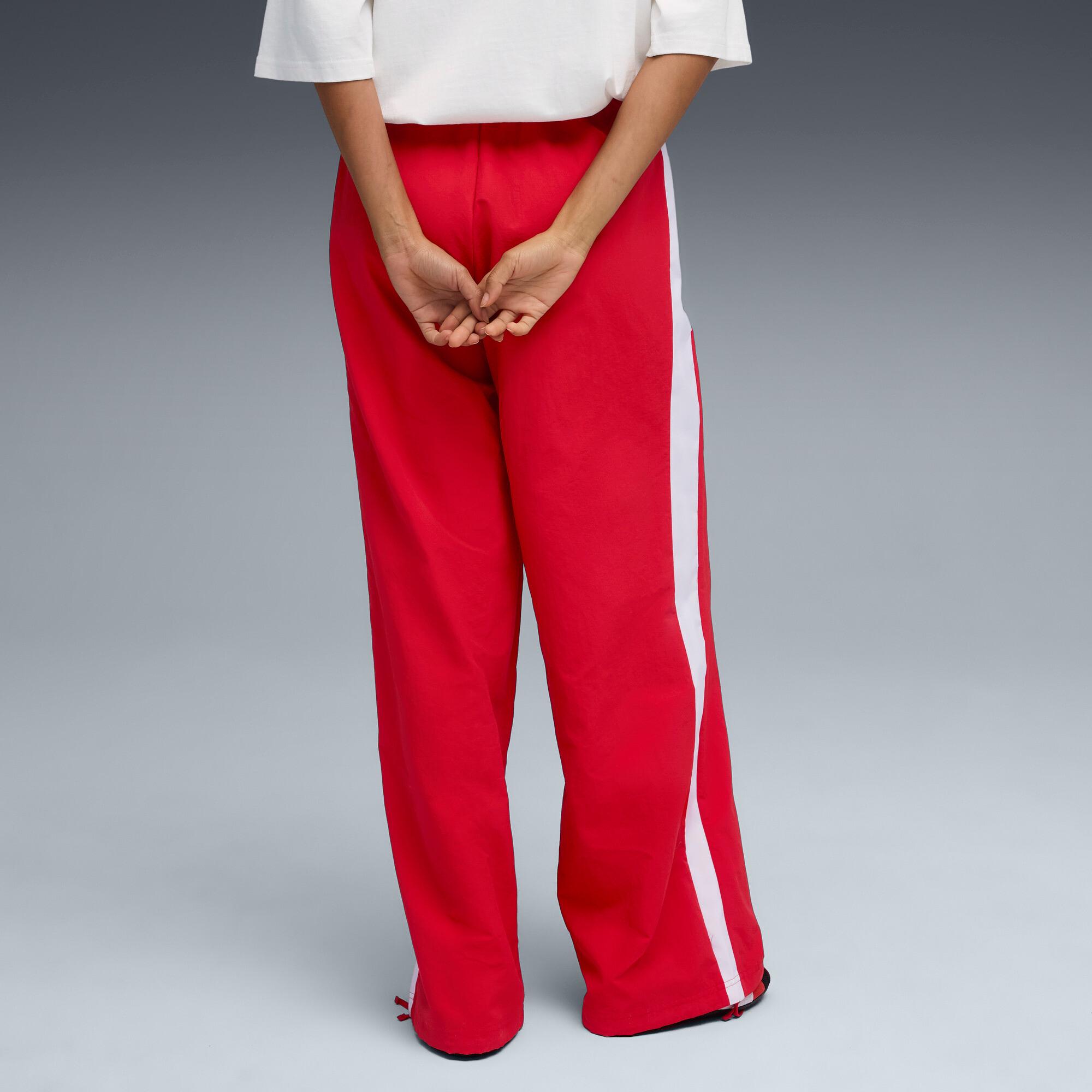 T7 Relaxed Track Pants Women Product Image