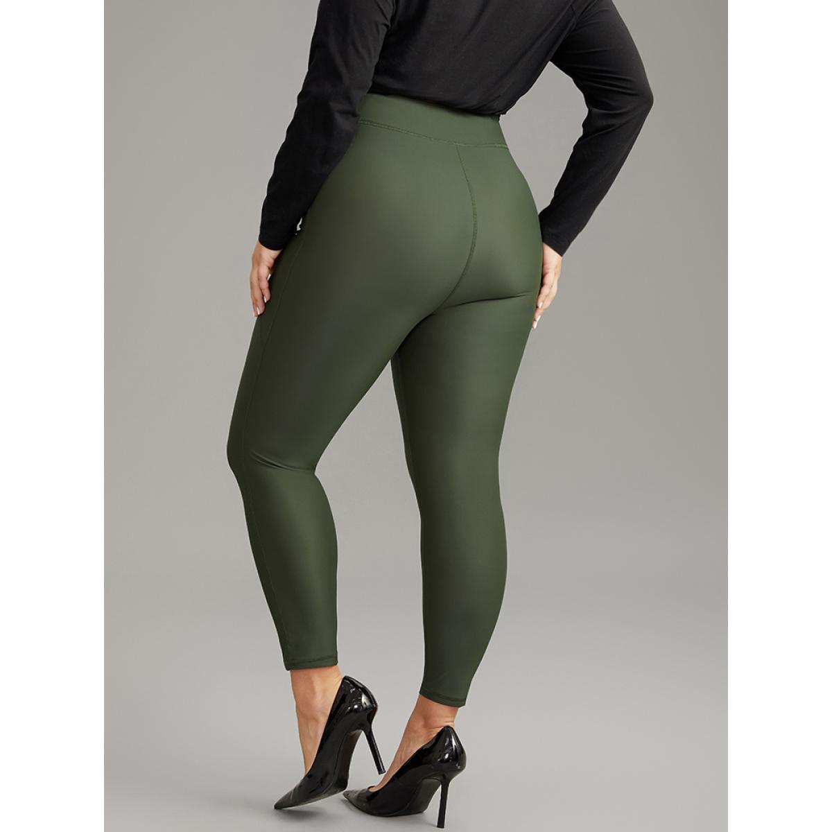 Plus Size Solid Pocket High Rise Skinny Leggings Women ArmyGreen Casual High stretch Skinny High Rise Dailywear Leggings BloomChic 30/6X Product Image