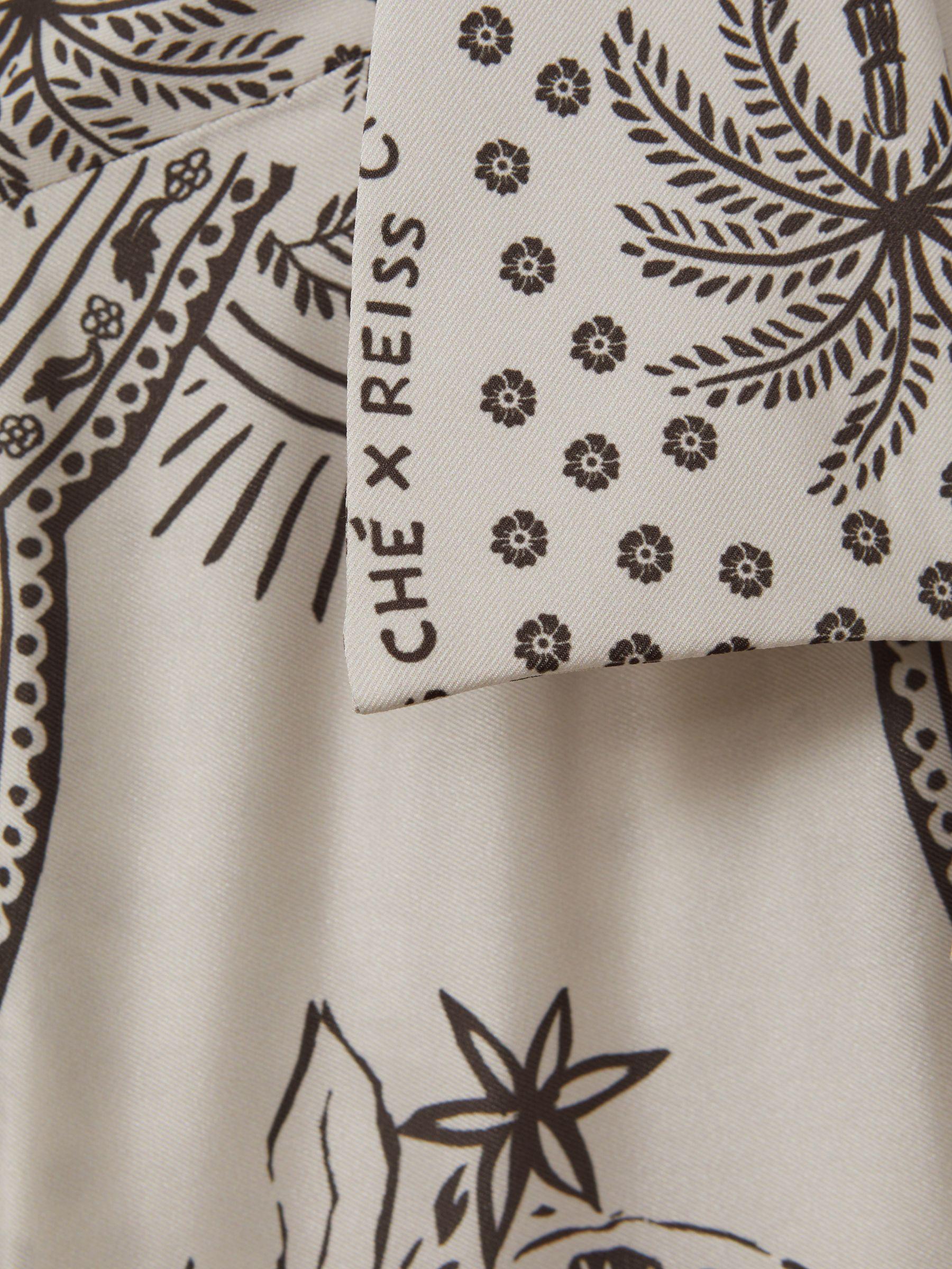 Reiss | Ché Printed Cuban Collar Shirt in Champagne/Brown Product Image
