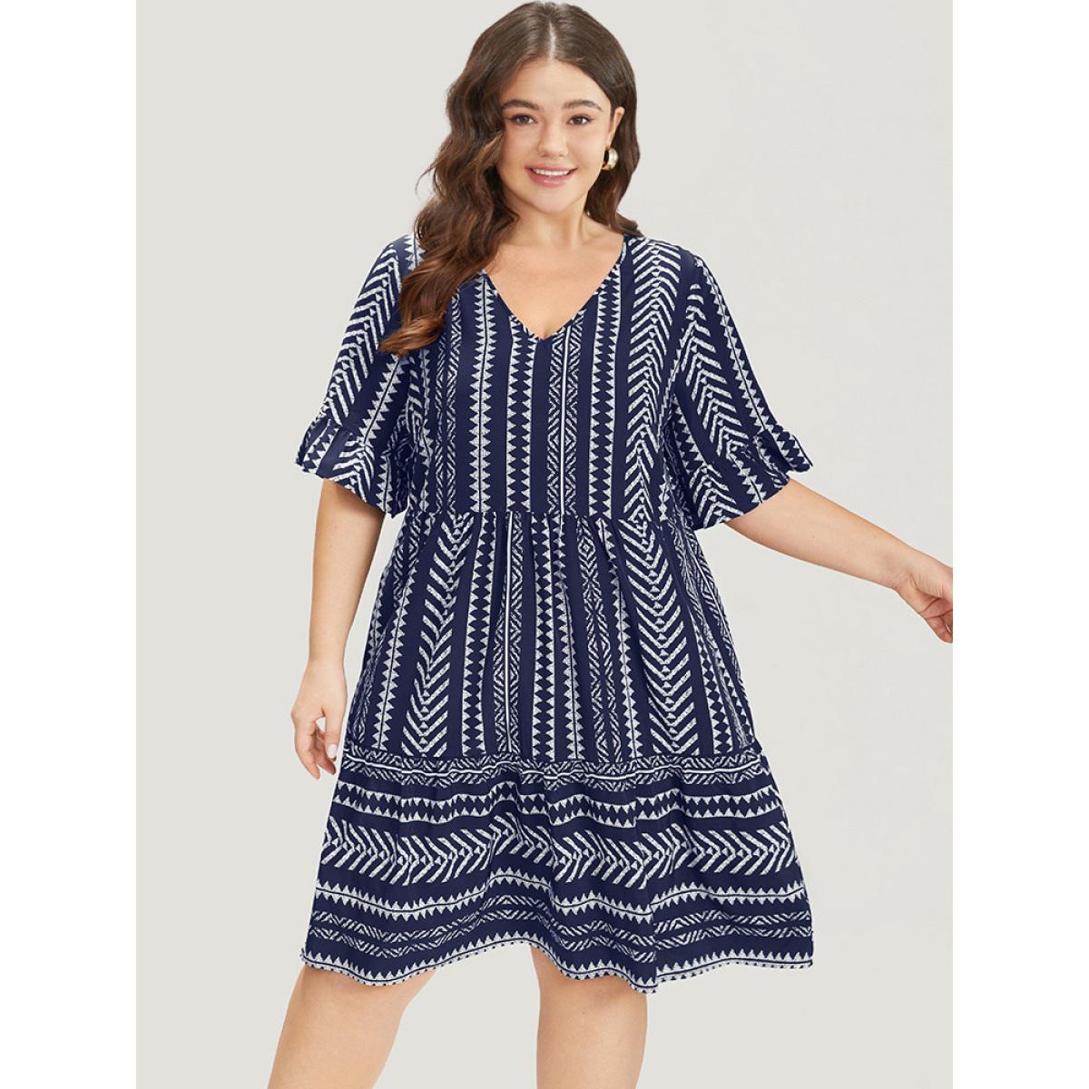 Plus Size Striped Geo Patchwork Pocket Bell Sleeve Dress DarkBlue Women Vacation Patchwork V-neck Short sleeve Curvy Knee Dress BloomChic 22-24/3X Product Image