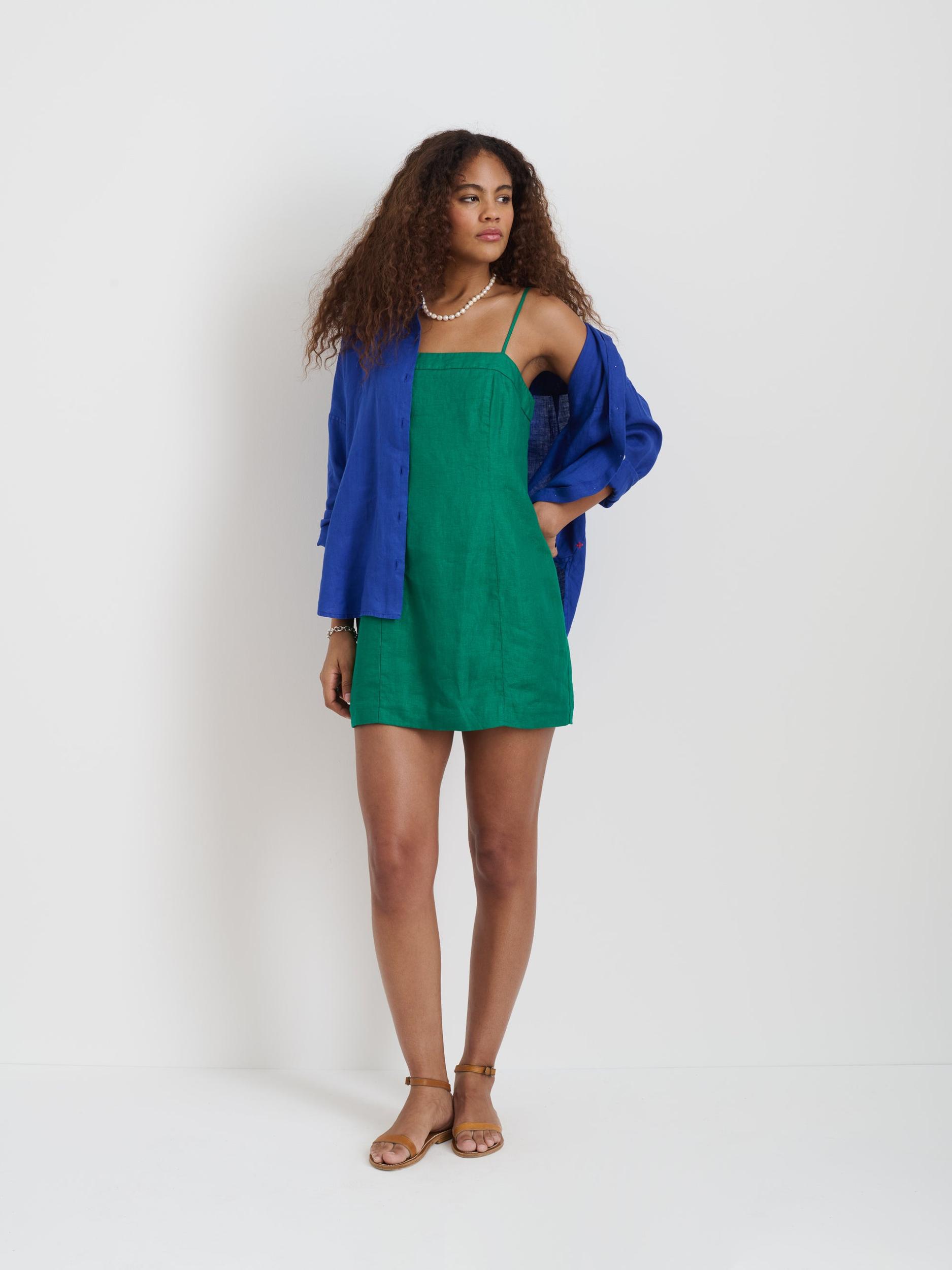 Chloe Dress In Linen Product Image