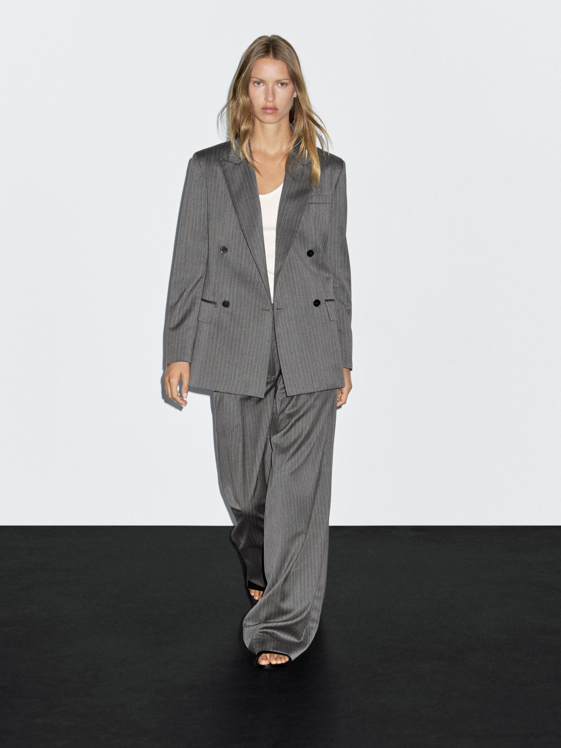 100% wool pinstripe blazer Product Image