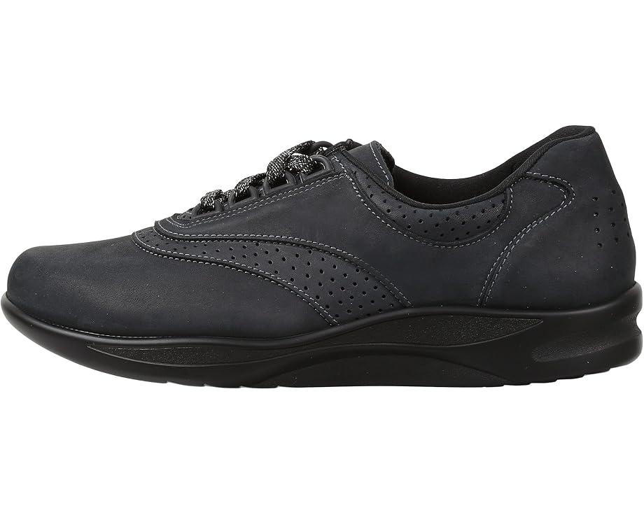 Traveler Comfort Sneaker Product Image