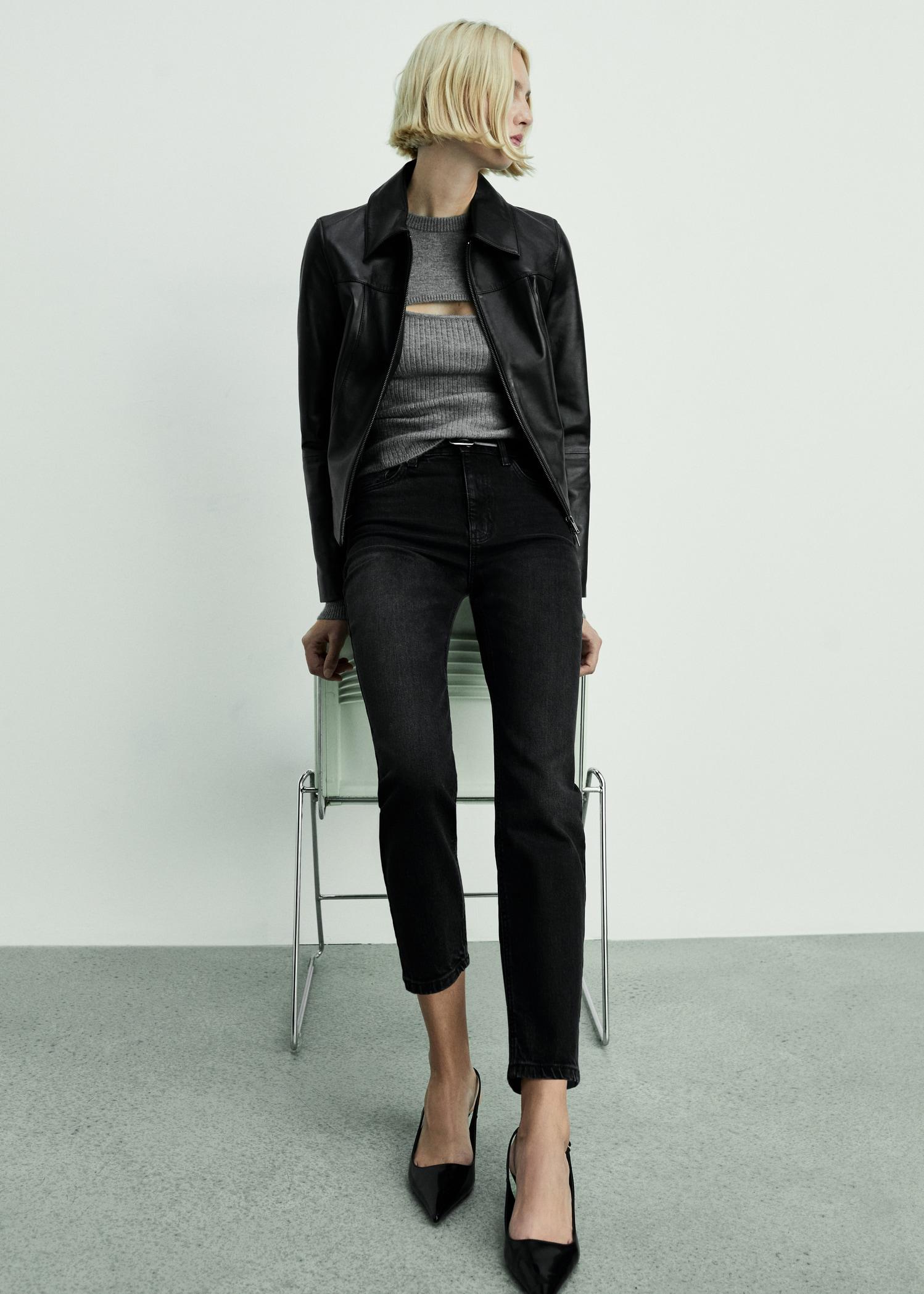 Newmom comfort high-rise jeans - Women | MANGO USA Product Image