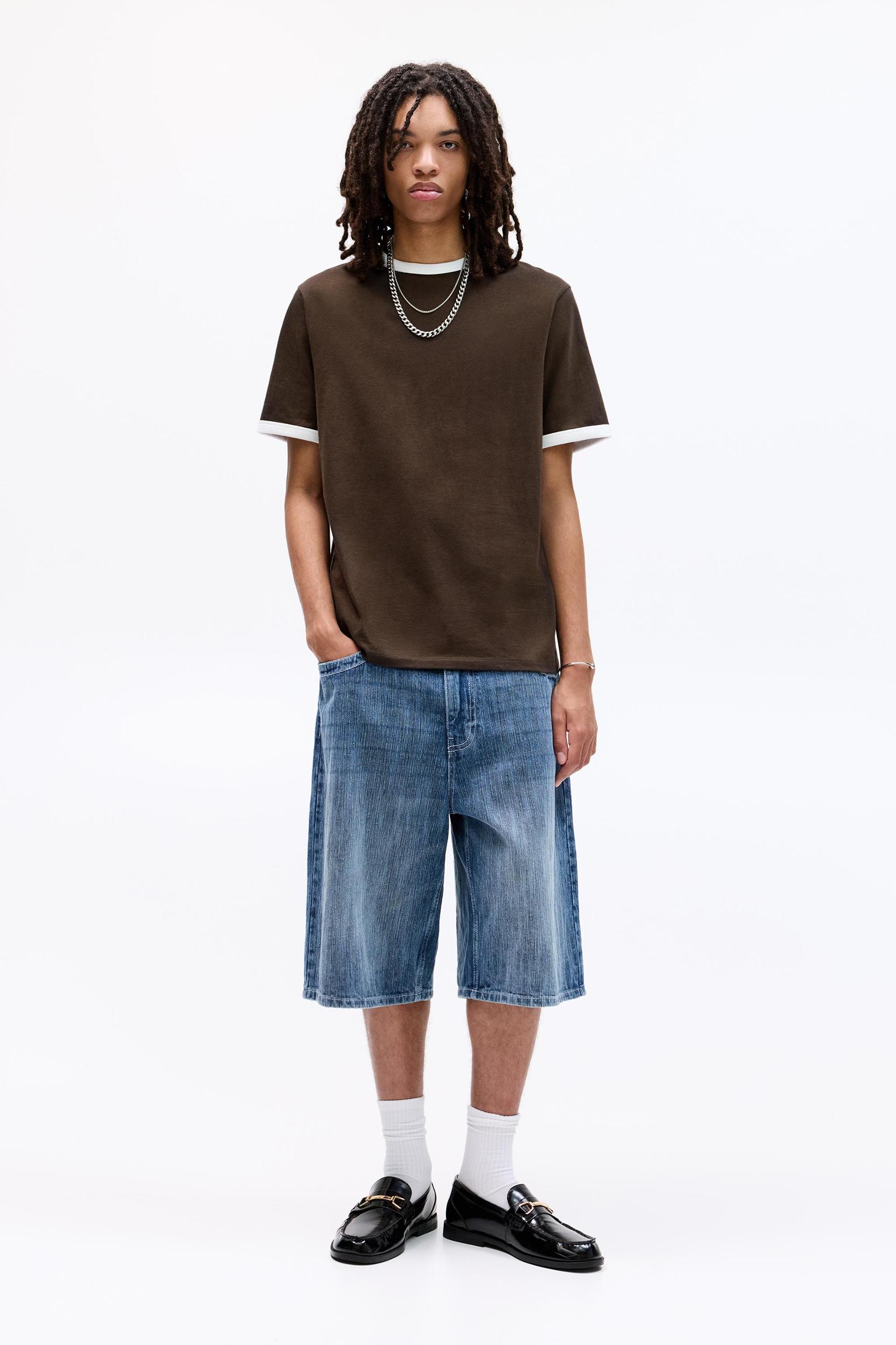 Short sleeve contrast ribbed T-shirt Product Image