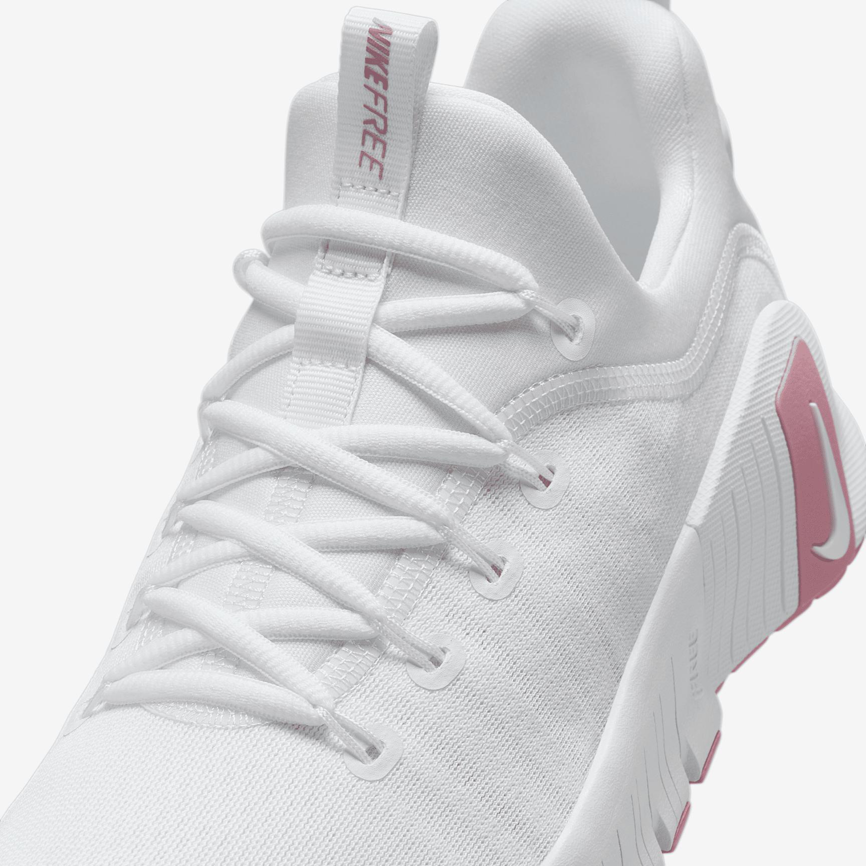 Nike Women's Free Metcon 6 Workout Shoes Product Image