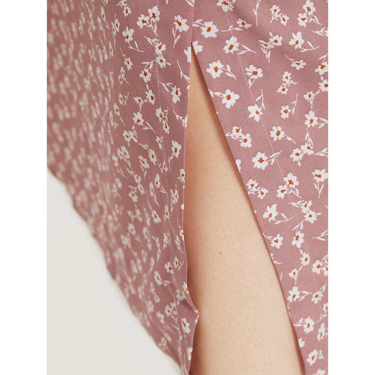 Plus Size Ditsy Floral Square Neck Ruffle Cap Sleeve Split Hem Dress Pink Women Elegant Button Square Neck Short sleeve Curvy Midi Dress BloomChic 28/5X Product Image