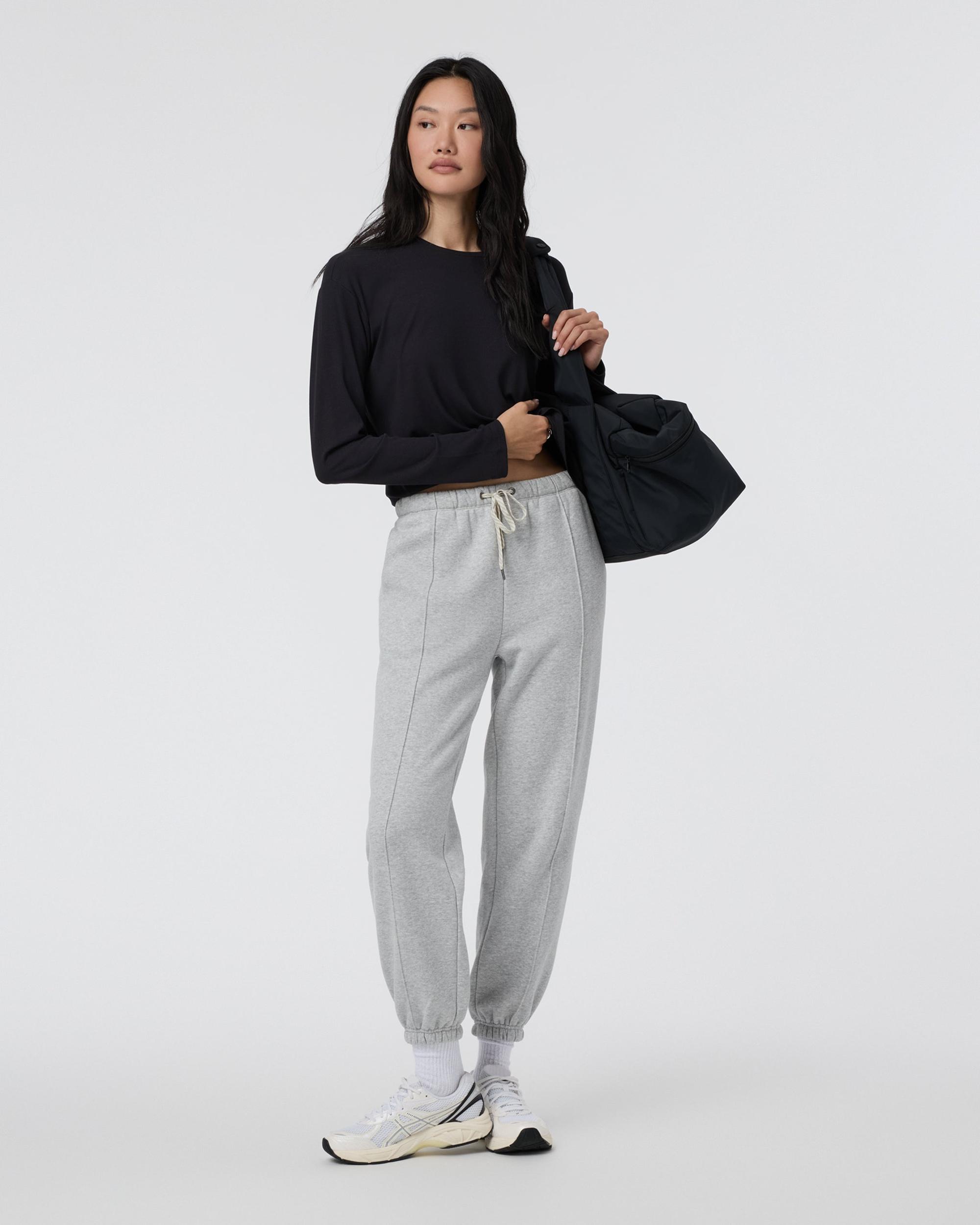 Long Sleeve Cove Relaxed Tee Product Image