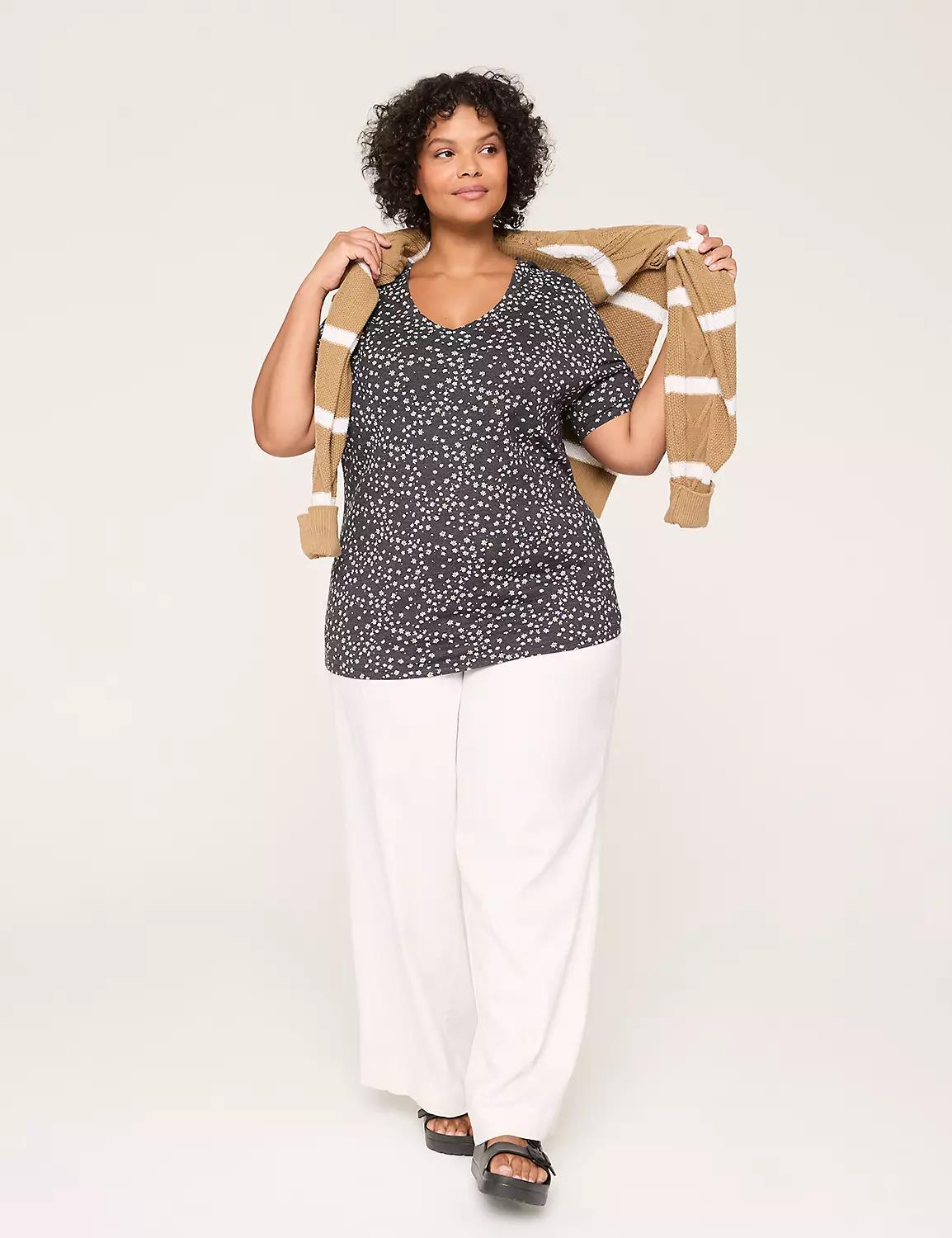 Perfect Sleeve V-Neck Tee Product Image