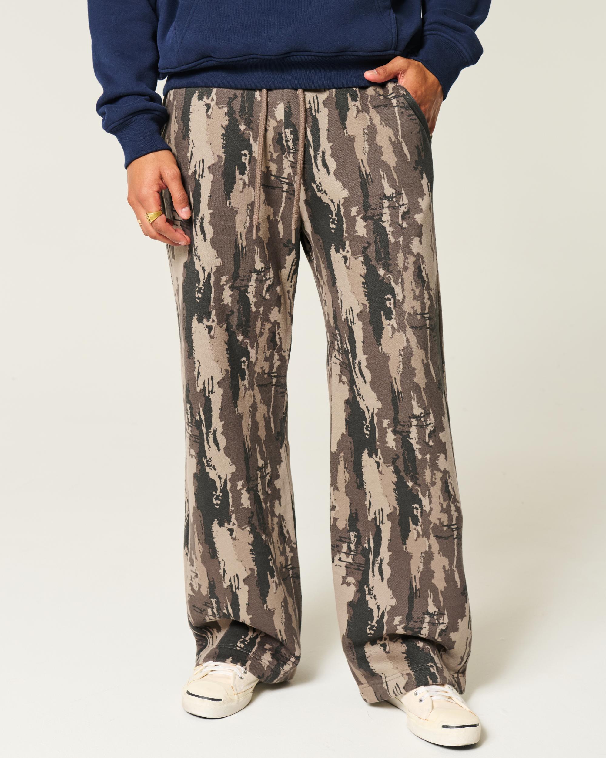 Applique Graphic Bootcut Sweatpants Product Image