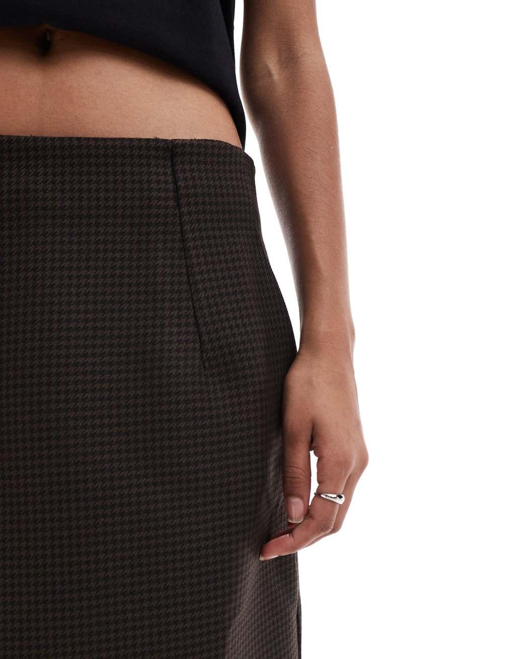 Scalpers choussy skirt in brown check   Product Image