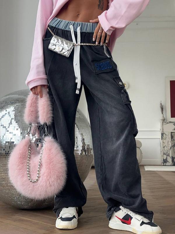 Embroidery On The Waistband Cargo Jeans Product Image