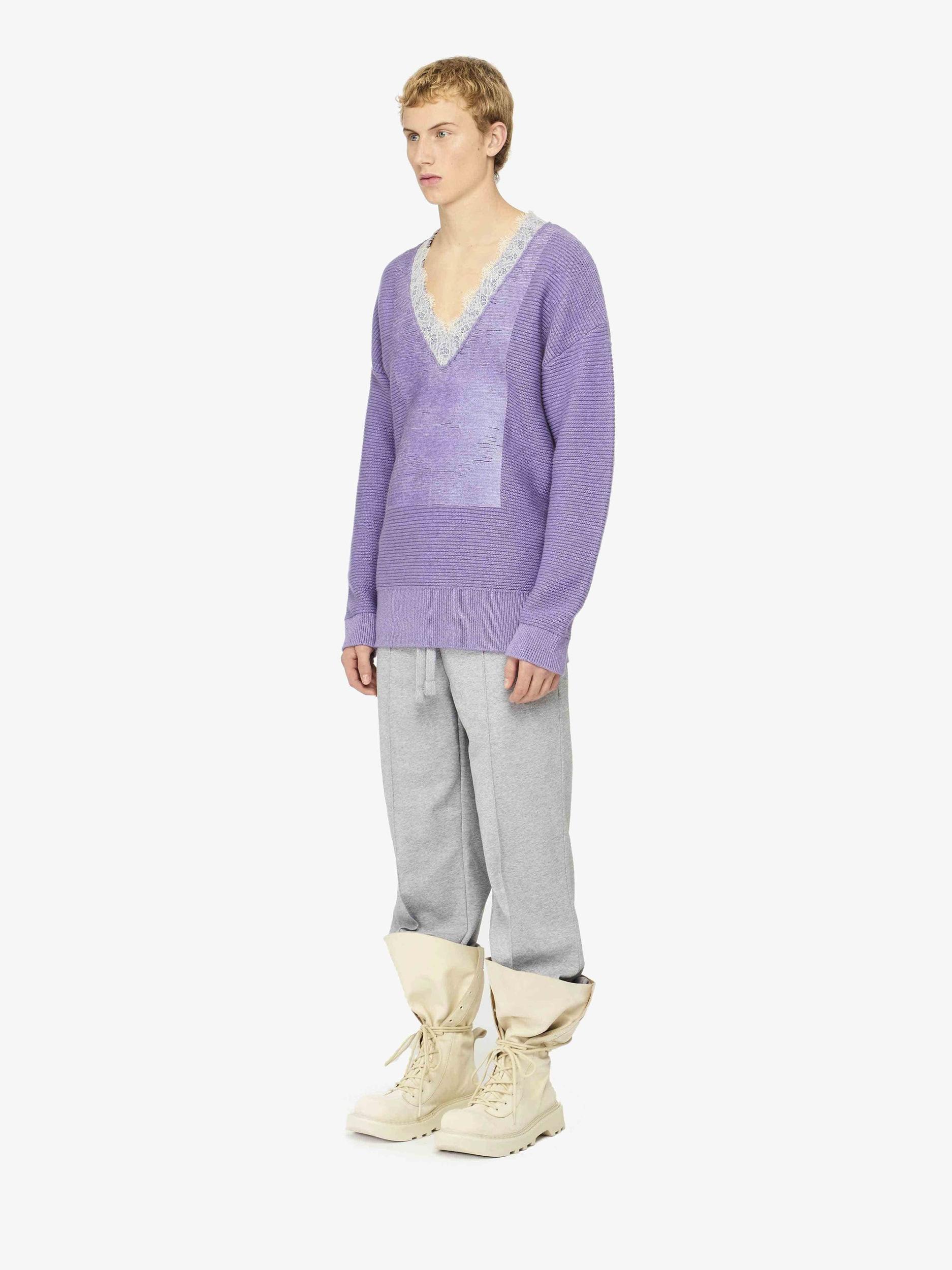 V-NECK LACE TRIM SWEATER Product Image