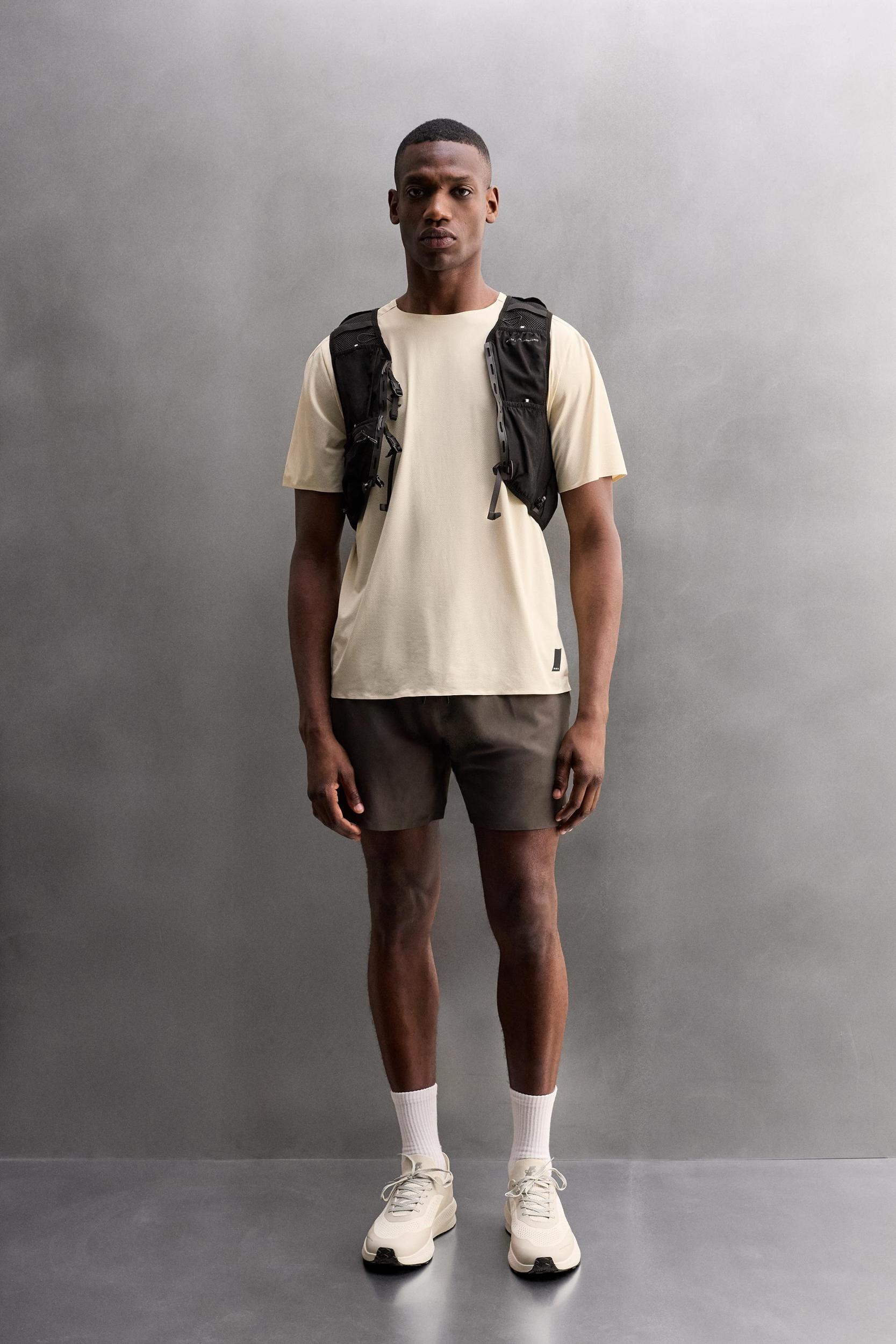 COLOR BLOCK TECHNICAL T-SHIRT Product Image