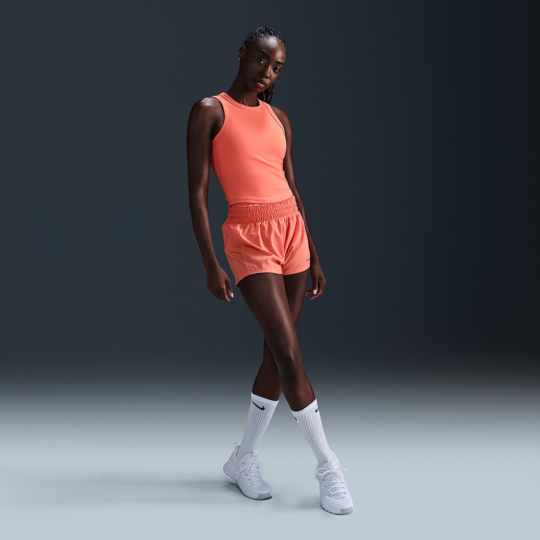 Nike One Fitted Women's Dri-FIT Cropped Tank Top Product Image