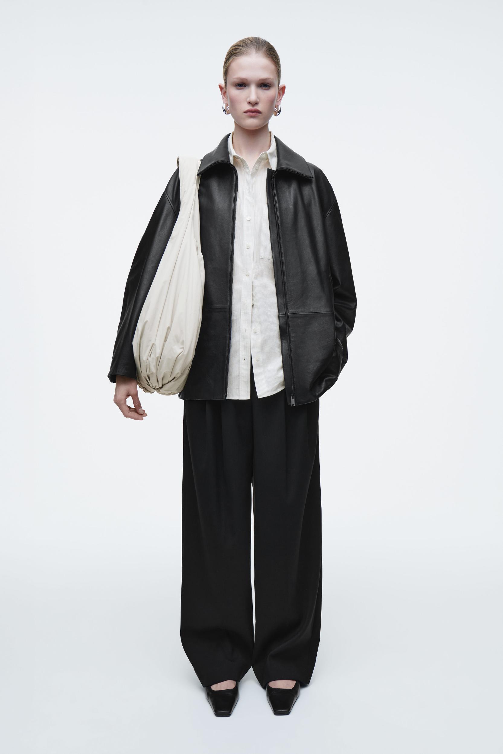 CLOUD TOTE BAG Product Image