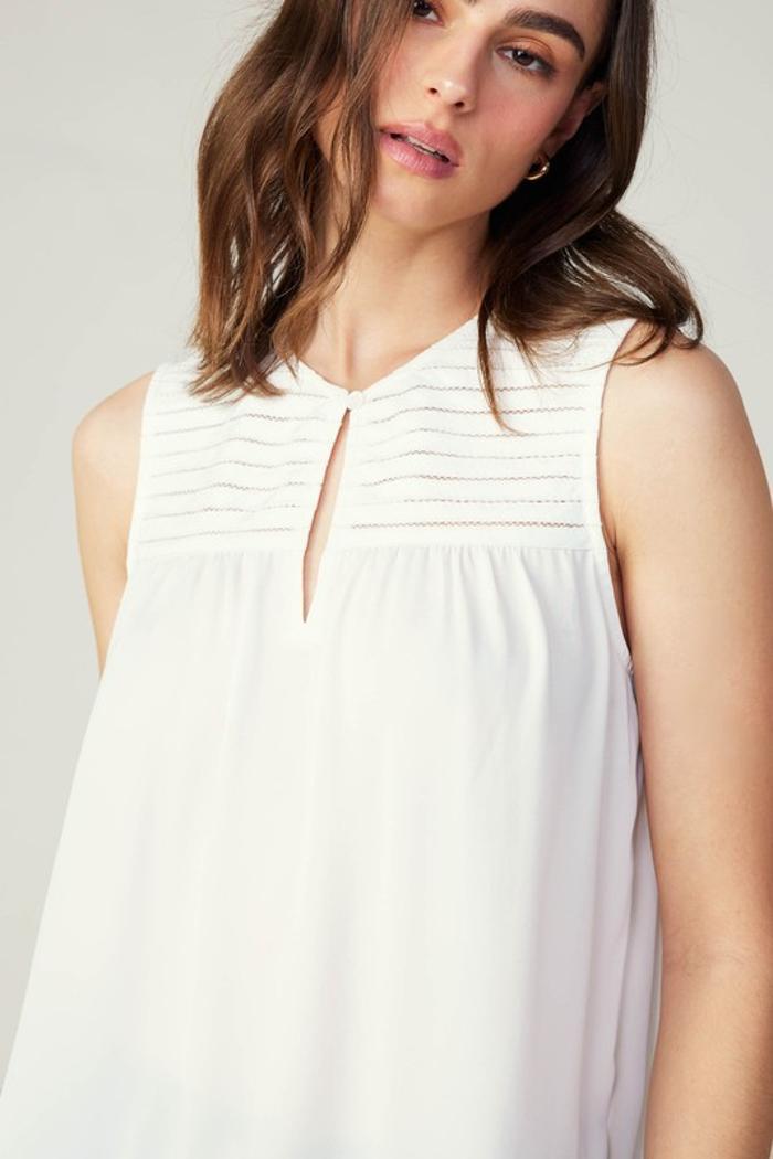 Slvless Split Neck Top Product Image