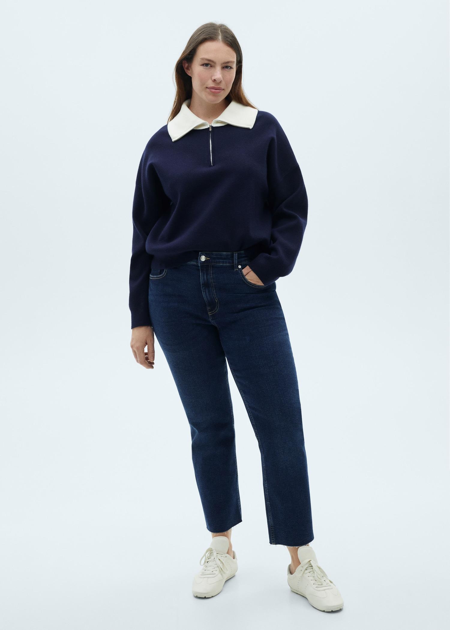 Sienna flared cropped jeans - Women | MANGO USA Product Image
