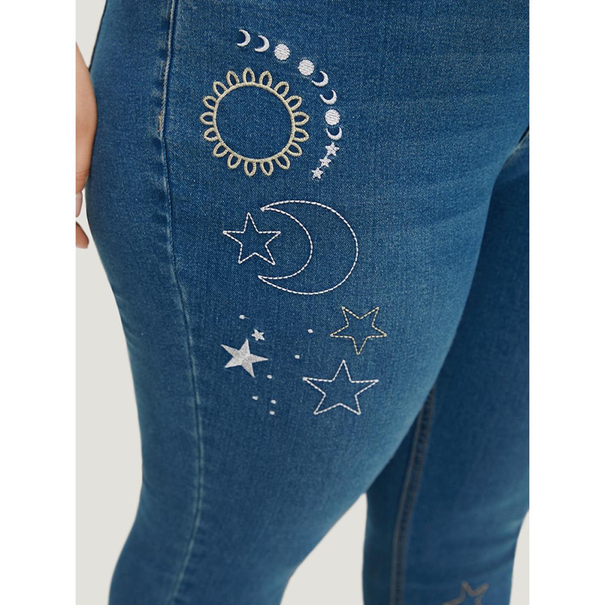 Plus Size Very Stretchy High Rise Moon & Star Embroidered Jeans Women Blue Casual Star and moon Roll Hem High stretch Pocket Jeans BloomChic 28/5X Product Image