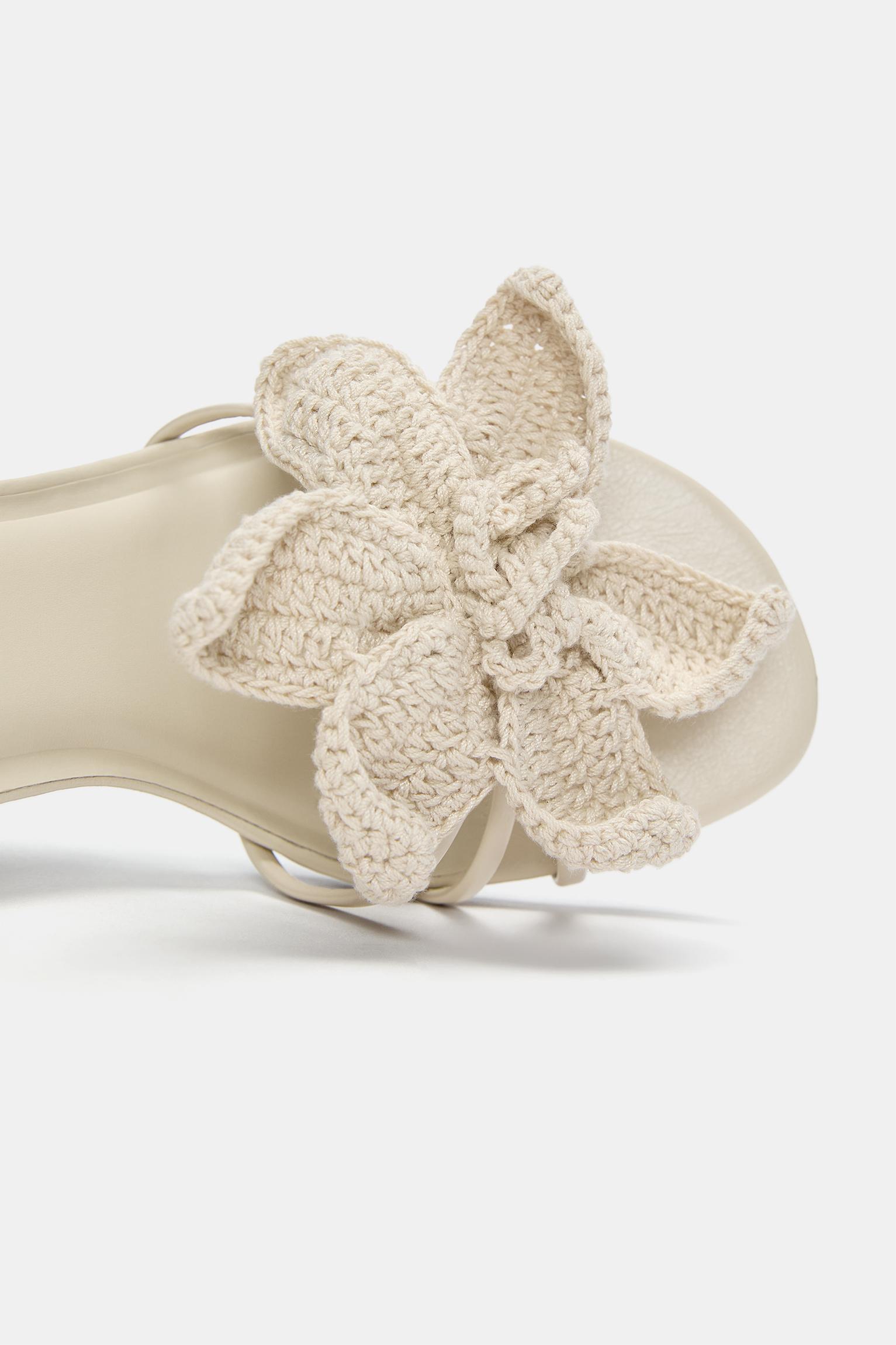 Crochet flower heeled sandals Product Image