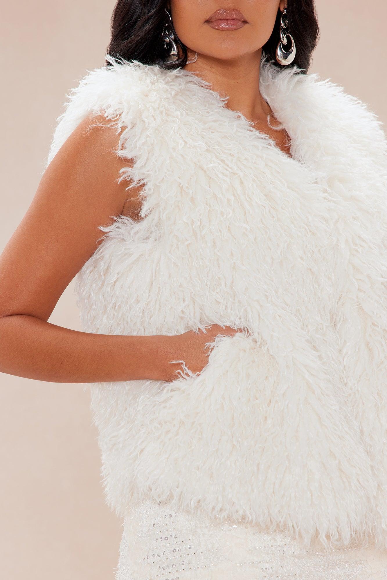 Mammoth Fur Vest - Cream Product Image