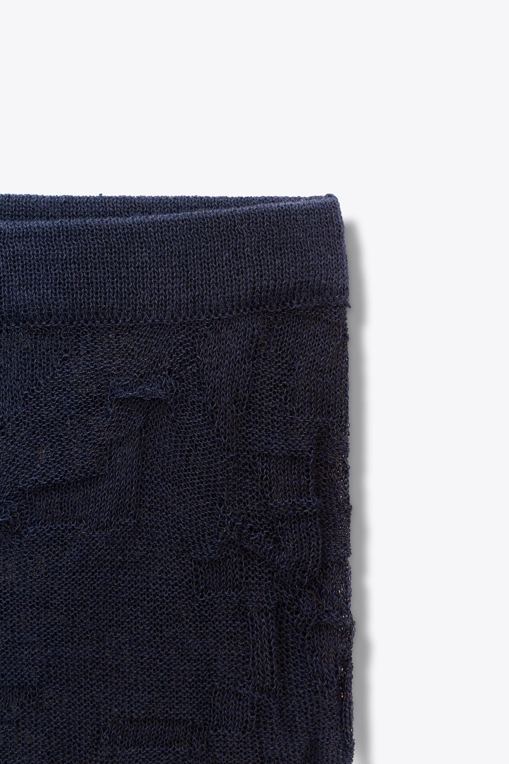 WRINKLE-LOOK FINE KNIT PANTS Product Image