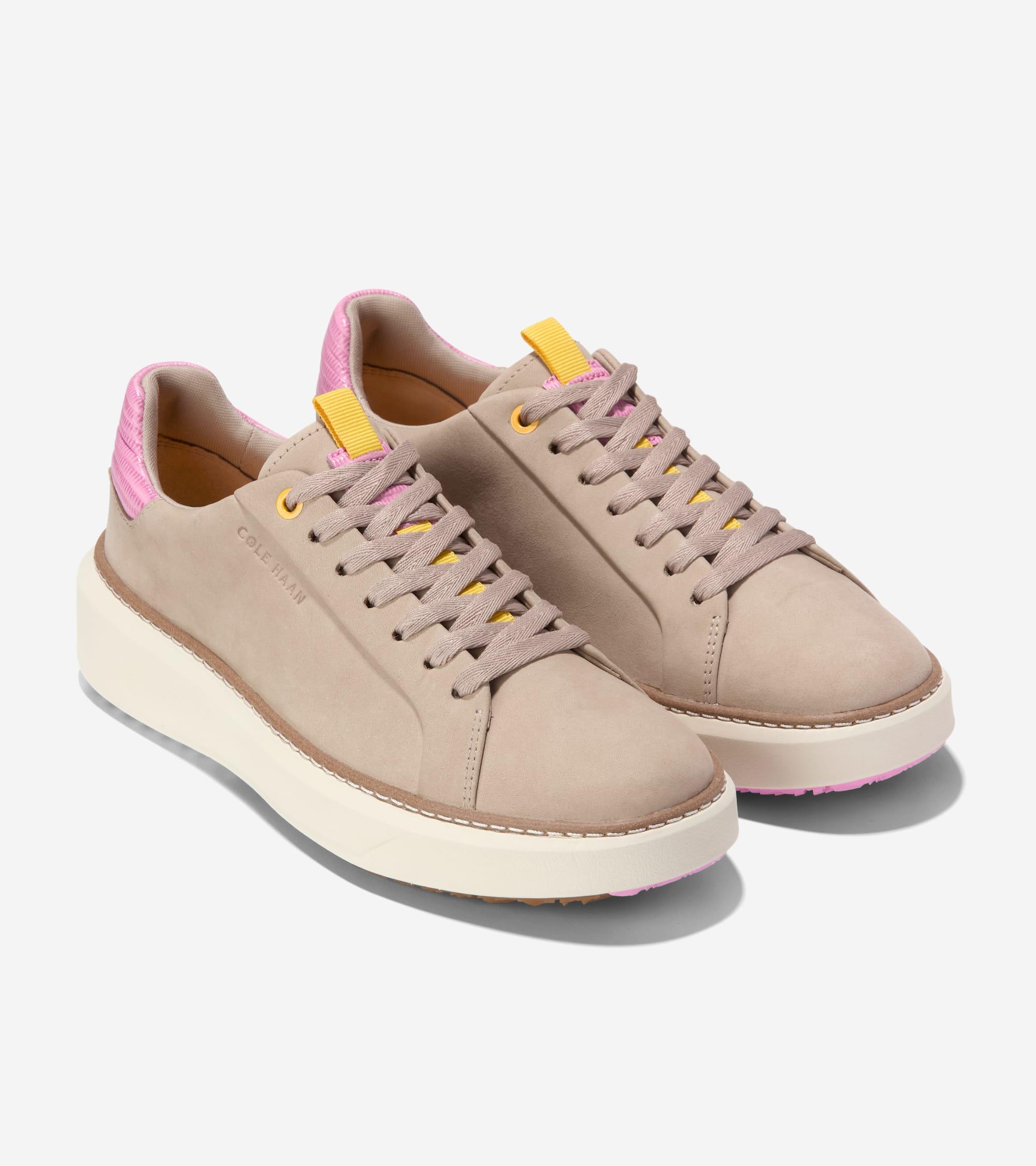 Women's Hinged Buckle Belt Product Image