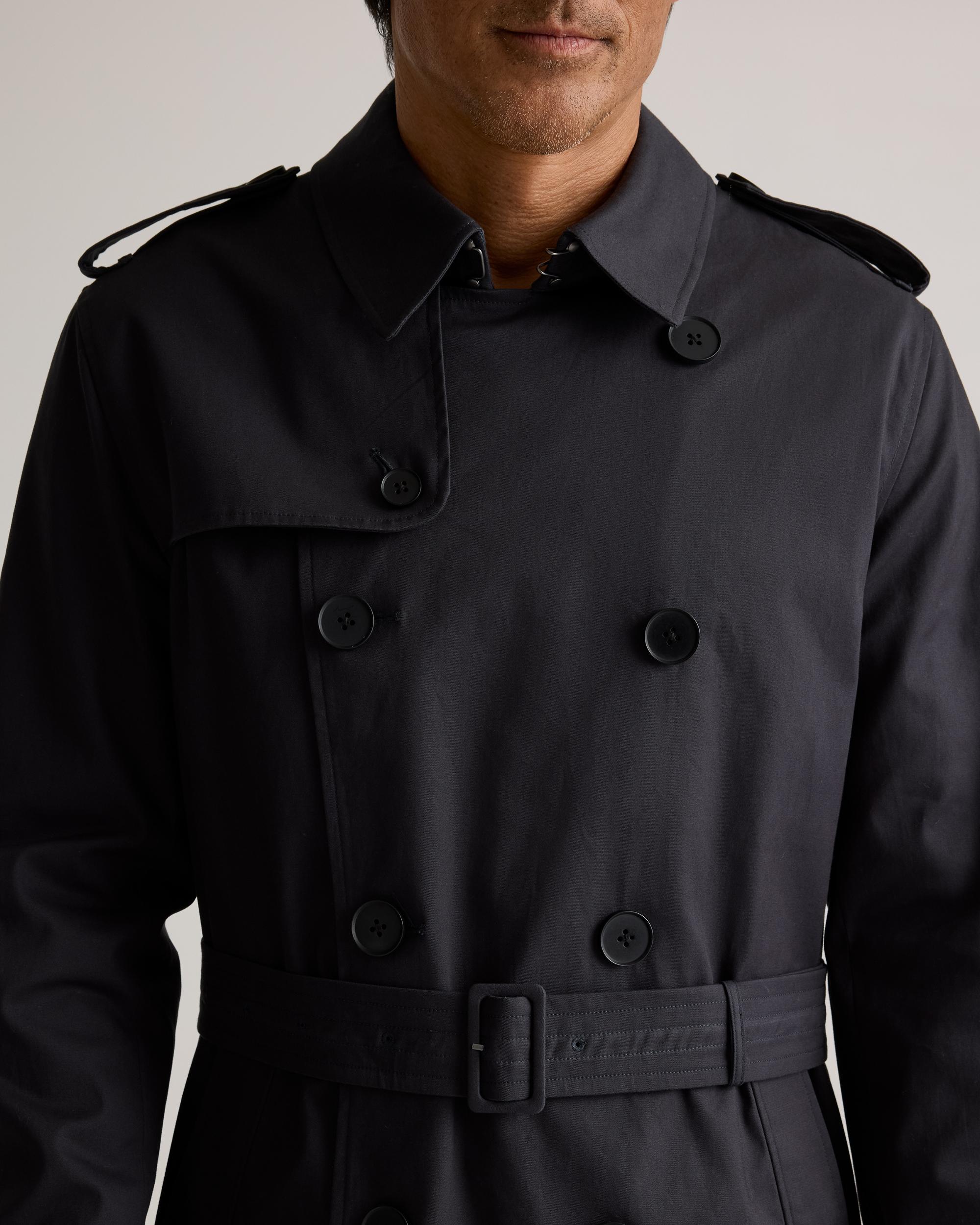 Quince | Men's Comfort Stretch Long Trench Coat Organic Cotton Product Image