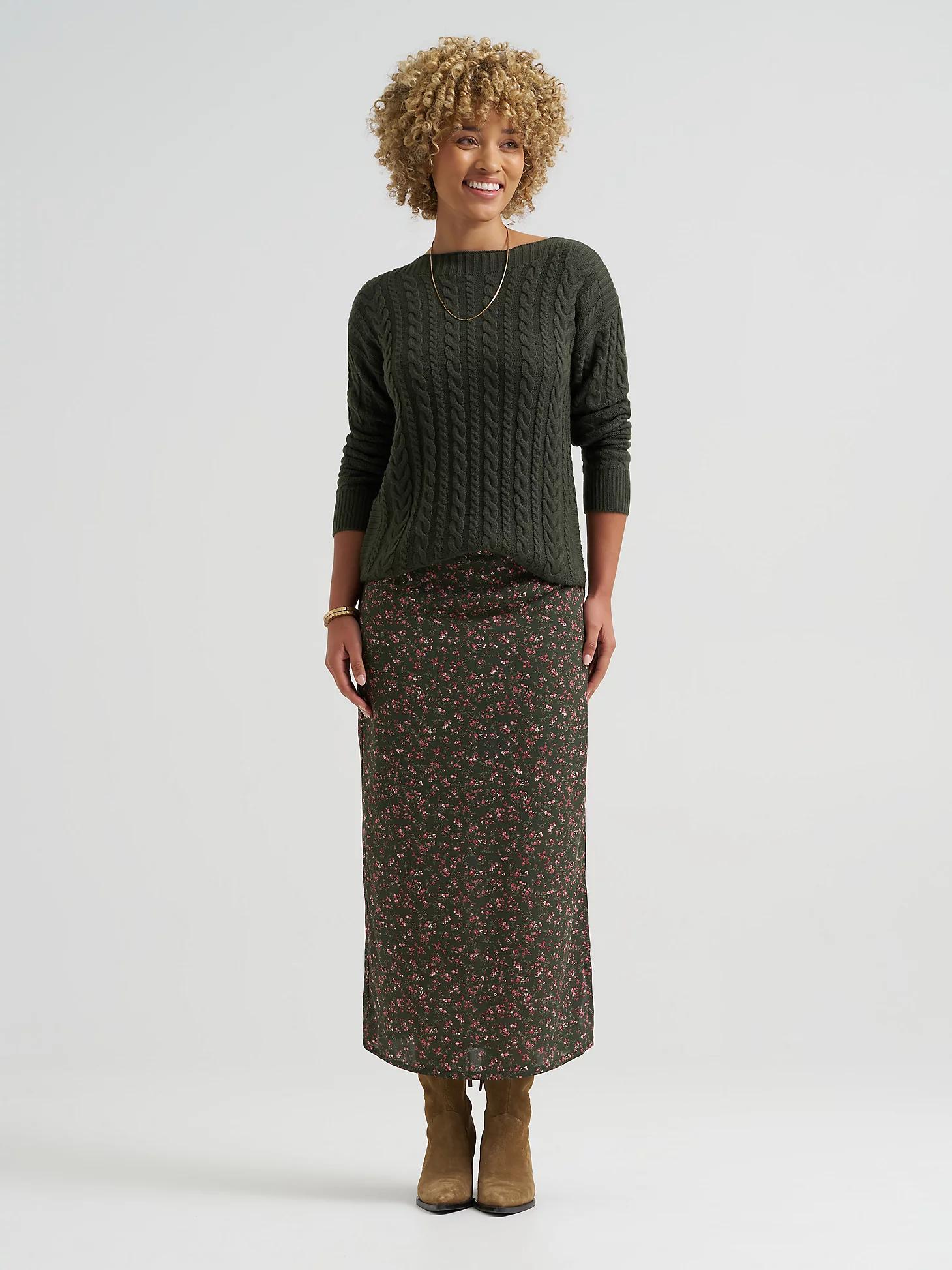 Women's Curved Hem Cable Knit Sweater | Women's Tops & Tees | Lee® Product Image