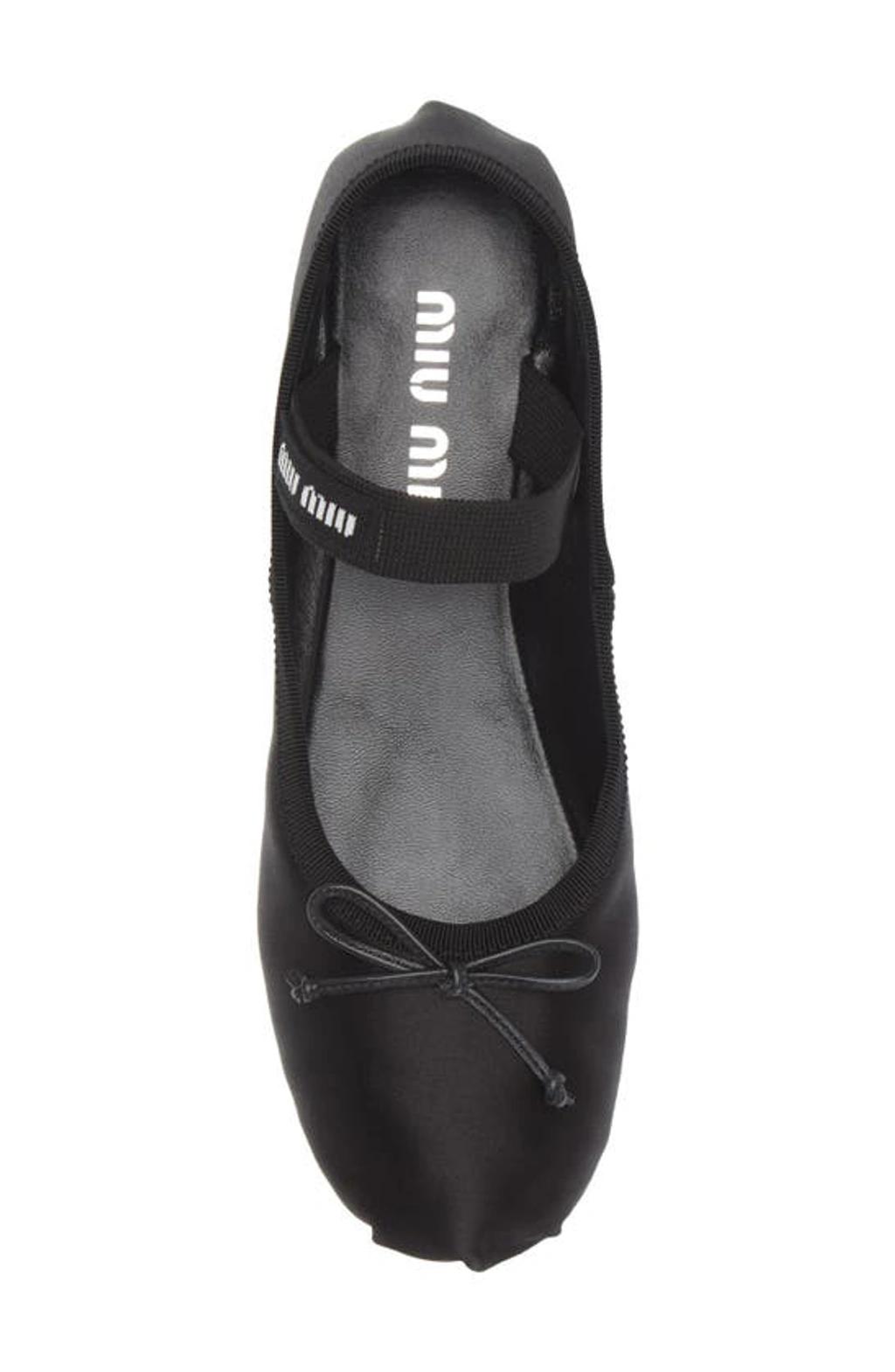 logo-strap ballerina shoes Product Image