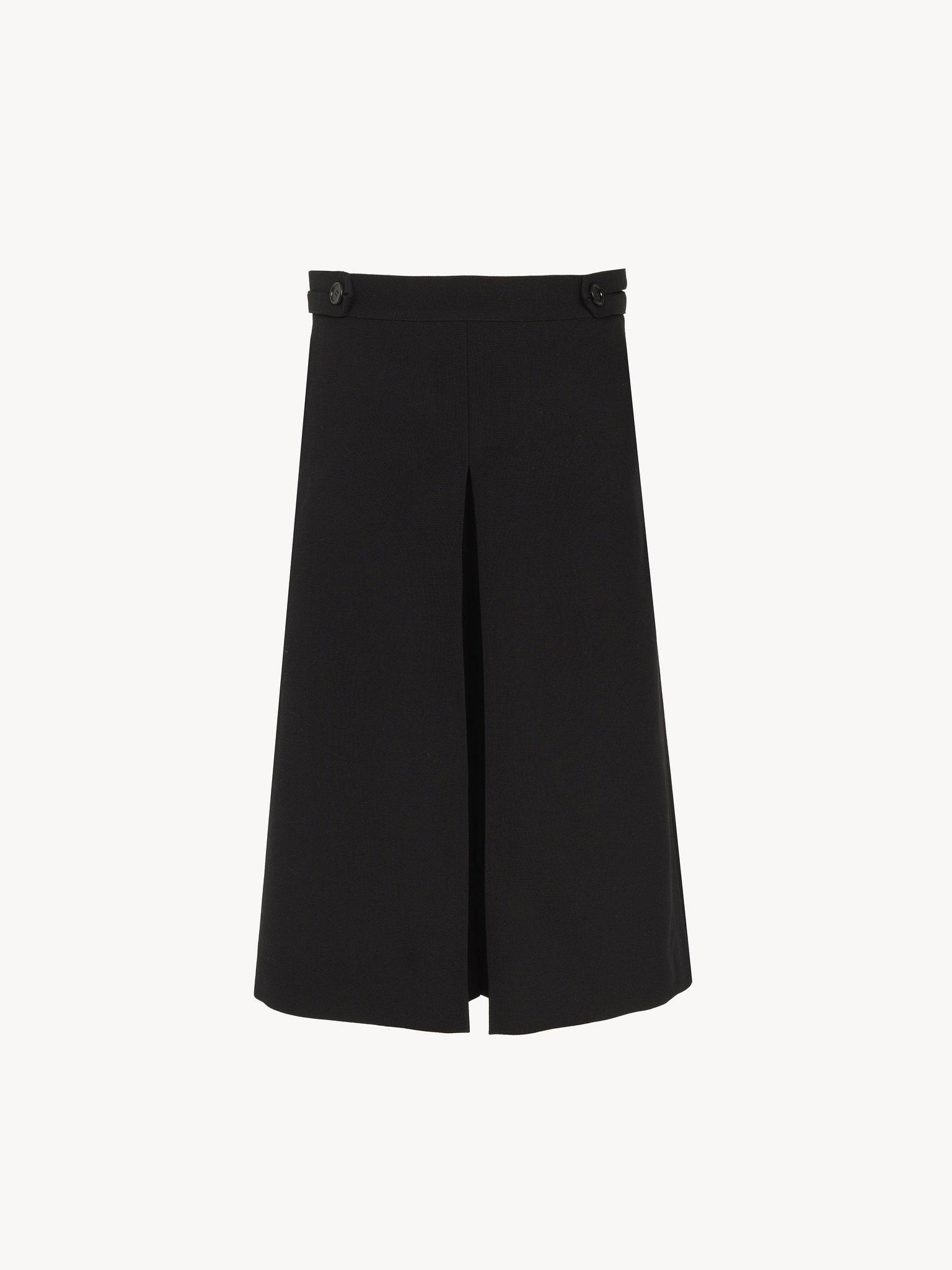 Tailored culottes in wool crêpe Product Image