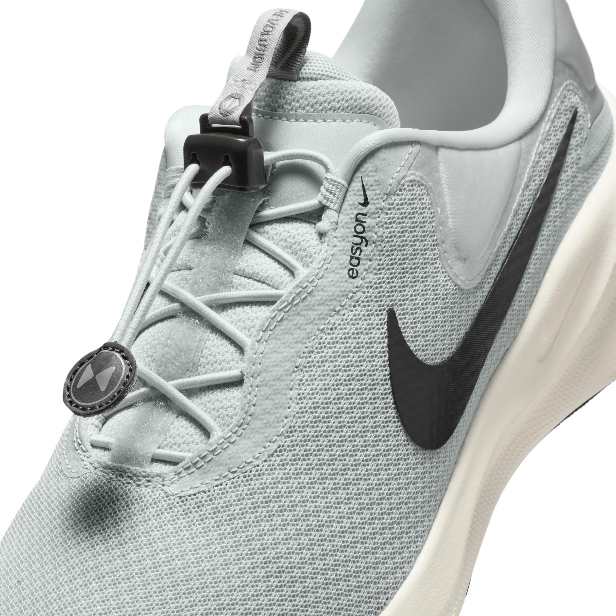 Nike Men's Revolution 7 EasyOn Road Running Shoes Product Image