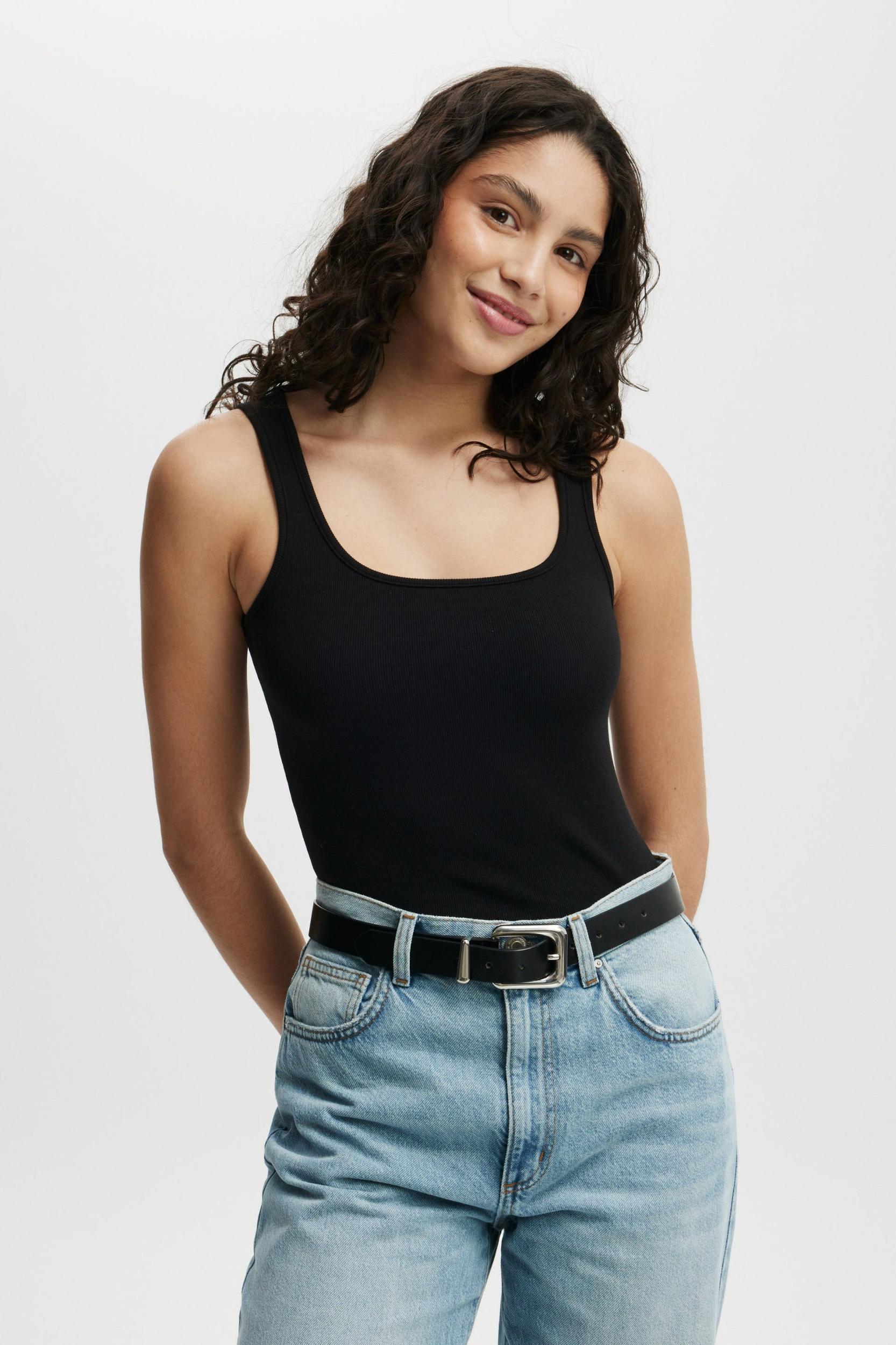 Byron Scoop Tank Product Image