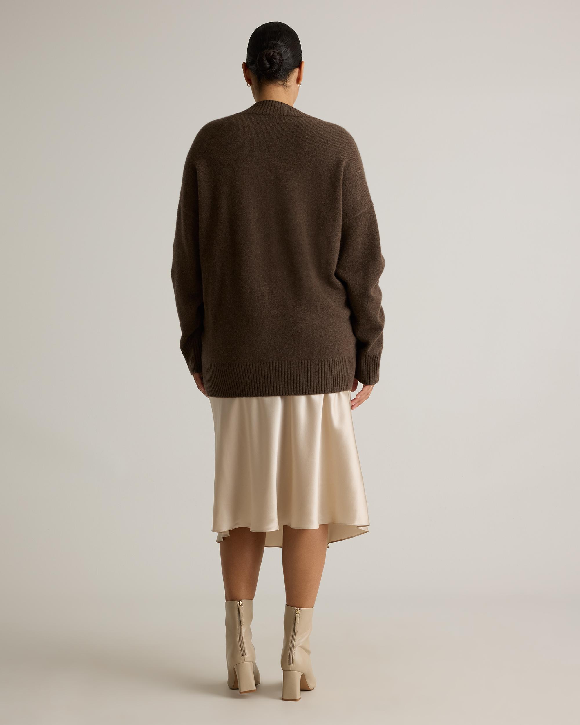 Quince | Women's Mongolian Cashmere Oversized V-Neck Sweater Product Image