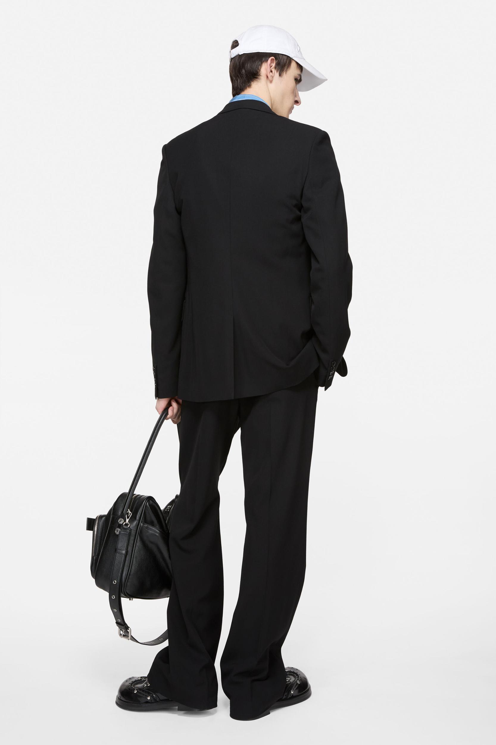 Fitted suit jacket Product Image