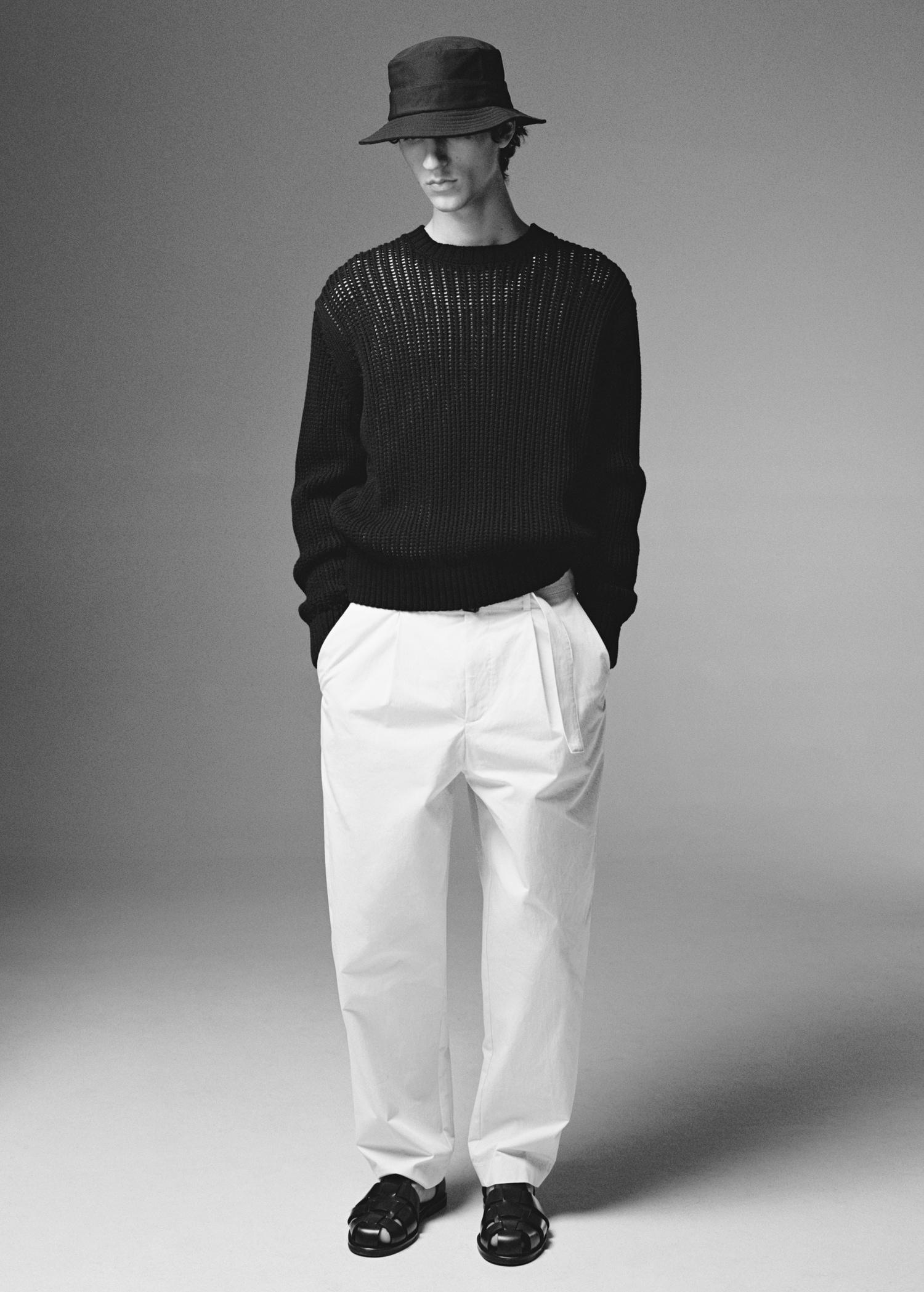 Relaxed-fit pants with belt - Men | MANGO USA Product Image