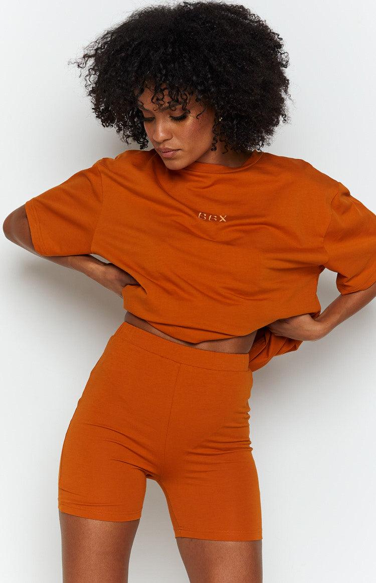 Wellness Shorts Tan Product Image