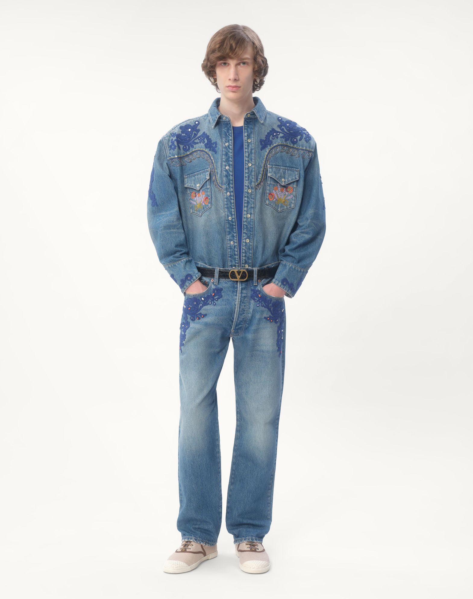 Cotton T-Shirt With Vlogo Patch Product Image