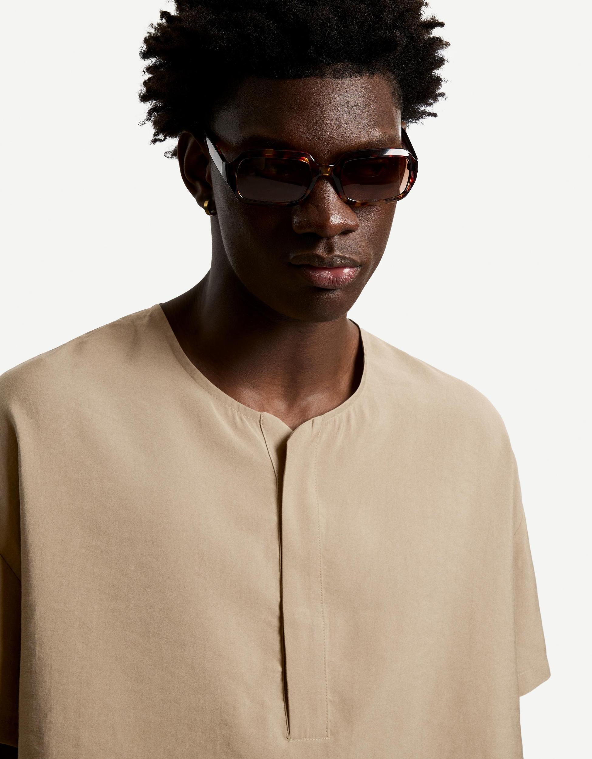 Flowing oversize short sleeve shirt Product Image