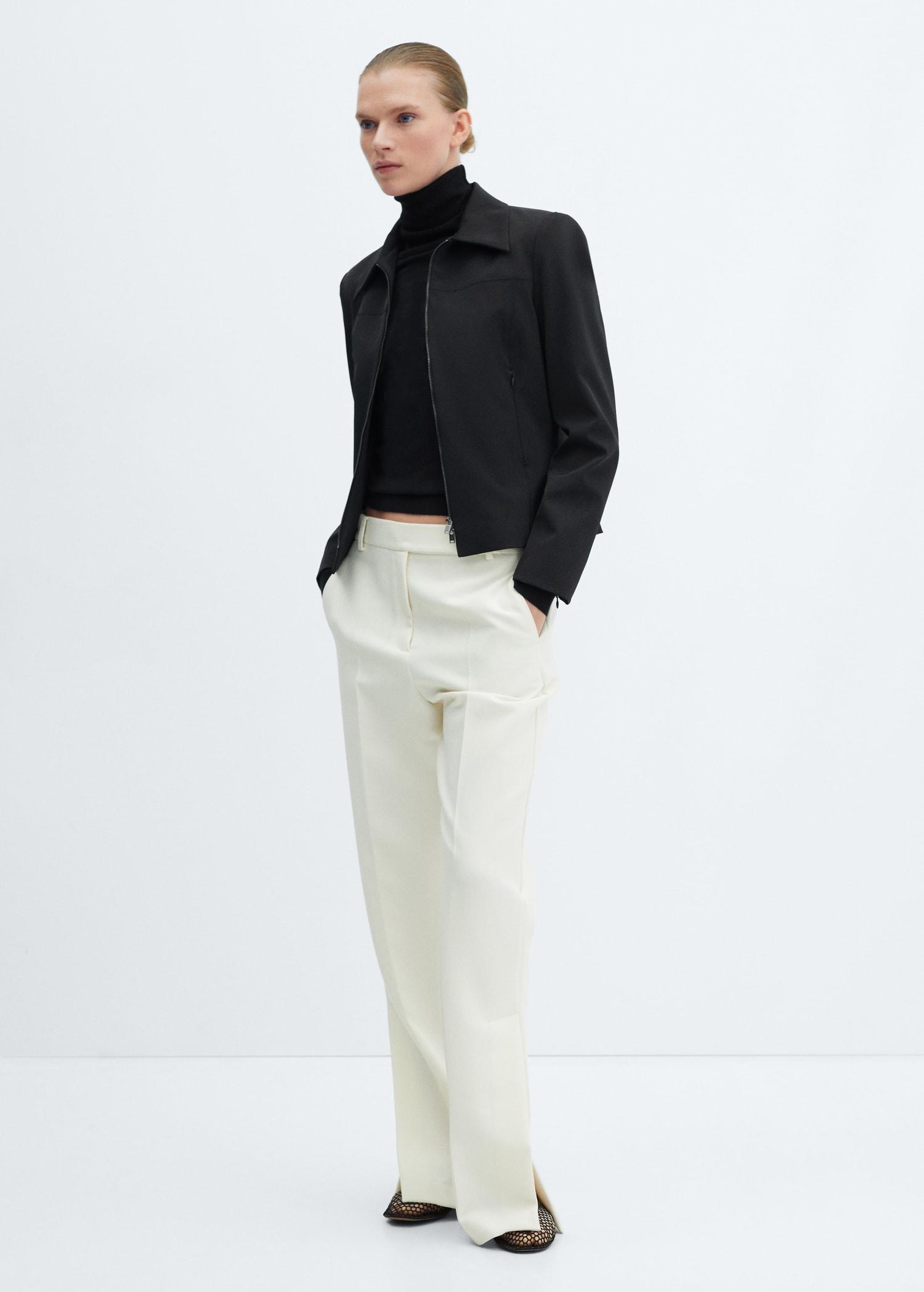 Fine-knit turtleneck sweater - Women | MANGO USA Product Image