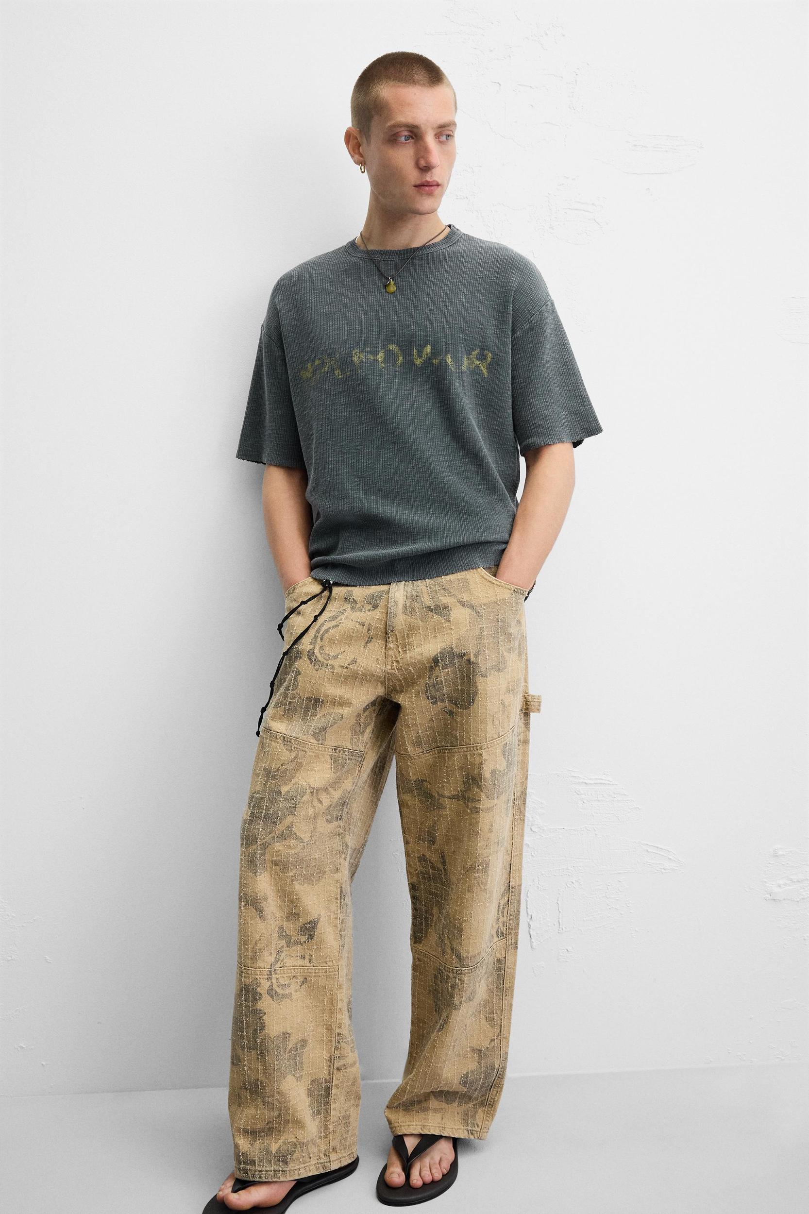 WASHED PRINT KNIT T-SHIRT Product Image