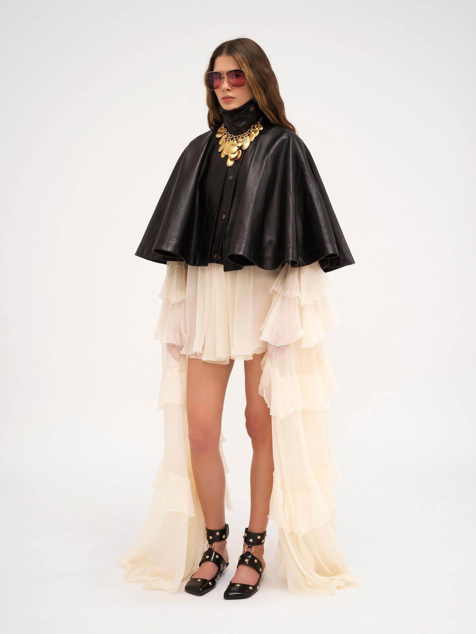 Short cape in soft nappa leather Product Image
