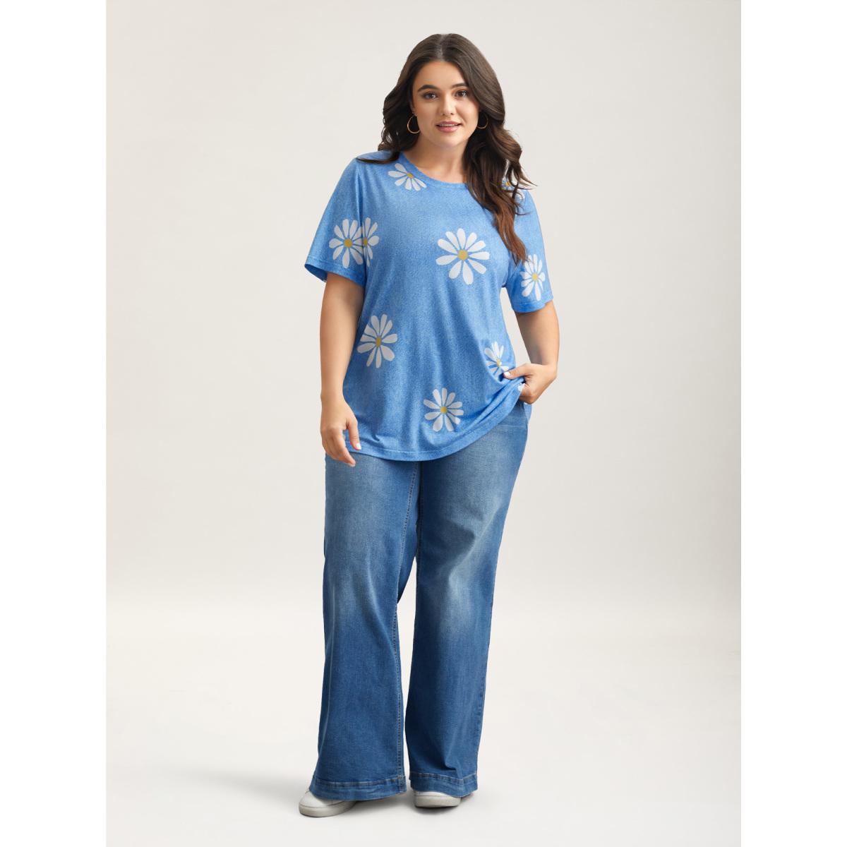 Plus Size Stretchy Floral Print Round Neck T-shirt LightBlue Women Playful Non Natural Flowers Round Neck Casual T-shirts BloomChic 10/M Product Image
