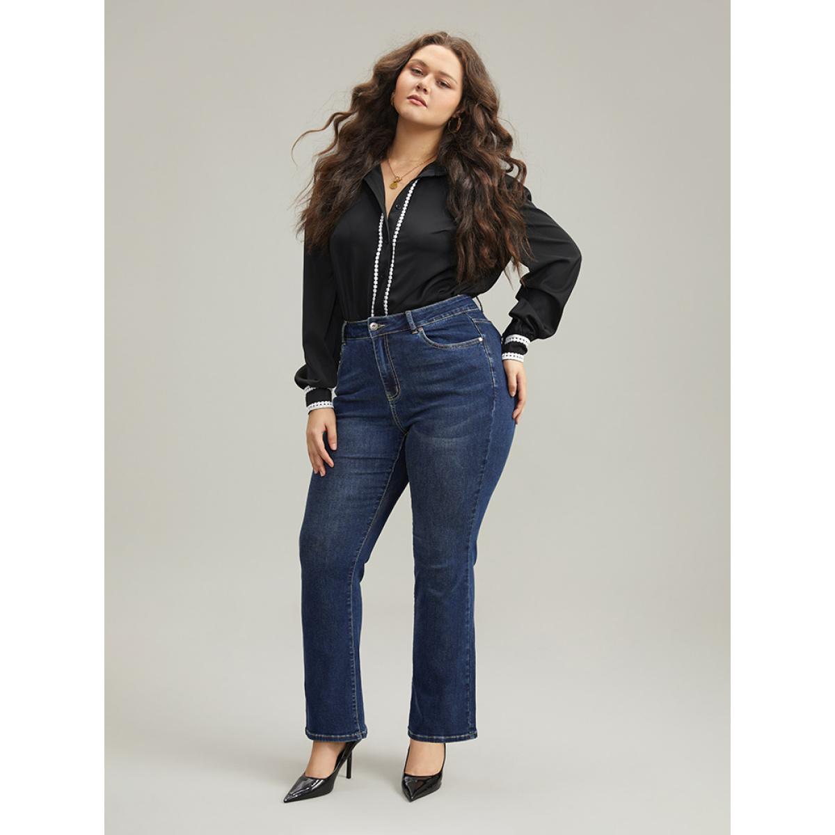 Plus Size Cotton Bootcut Dark Wash Very Stretchy Jeans Women DarkBlue Casual Plain Plain High stretch Pocket Jeans BloomChic 20/2X Product Image