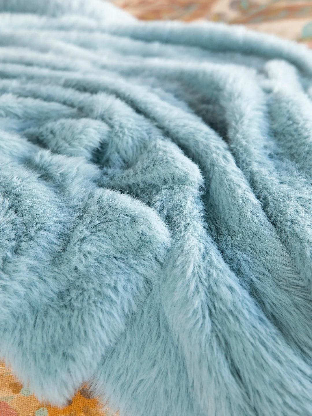 Softest Ever Eyelash Throw Blanket Product Image