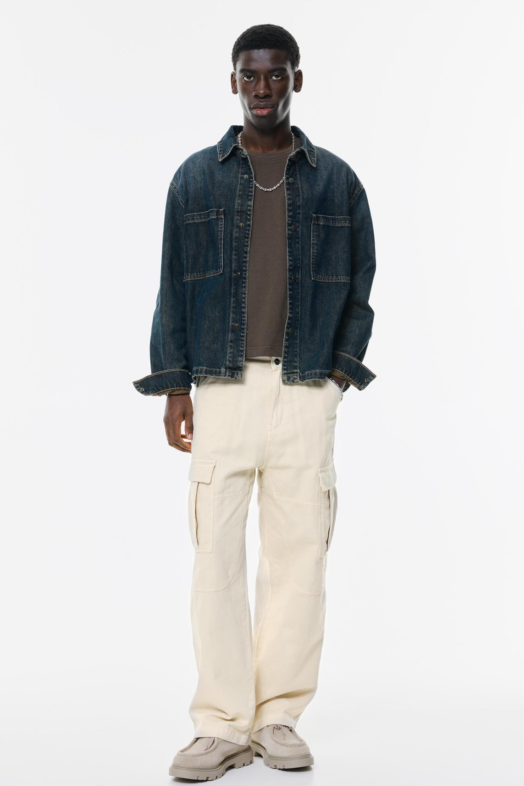 Baggy cargo trousers Product Image