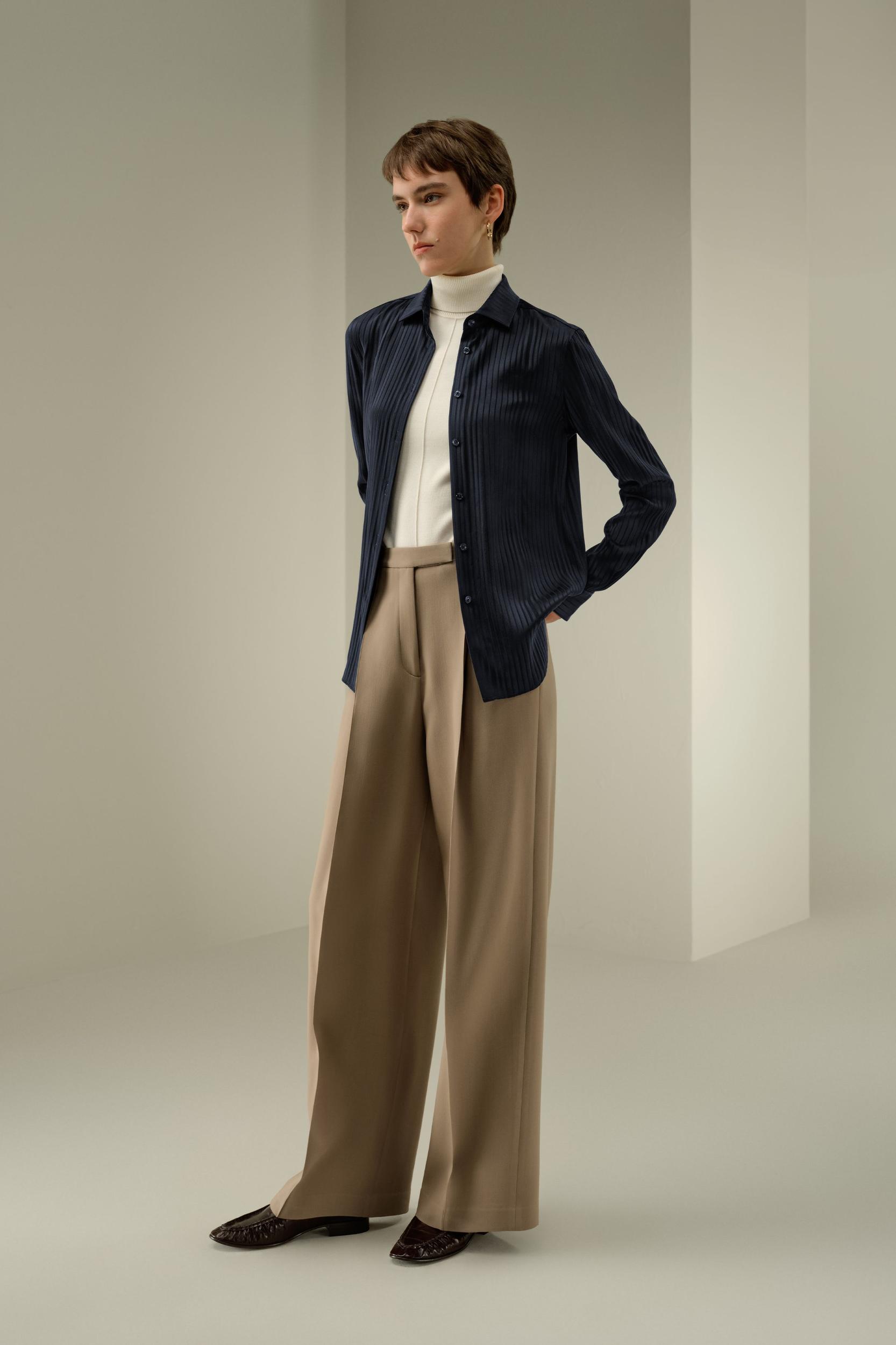 Stretched Jacquard Stripe Silk Shirt Product Image