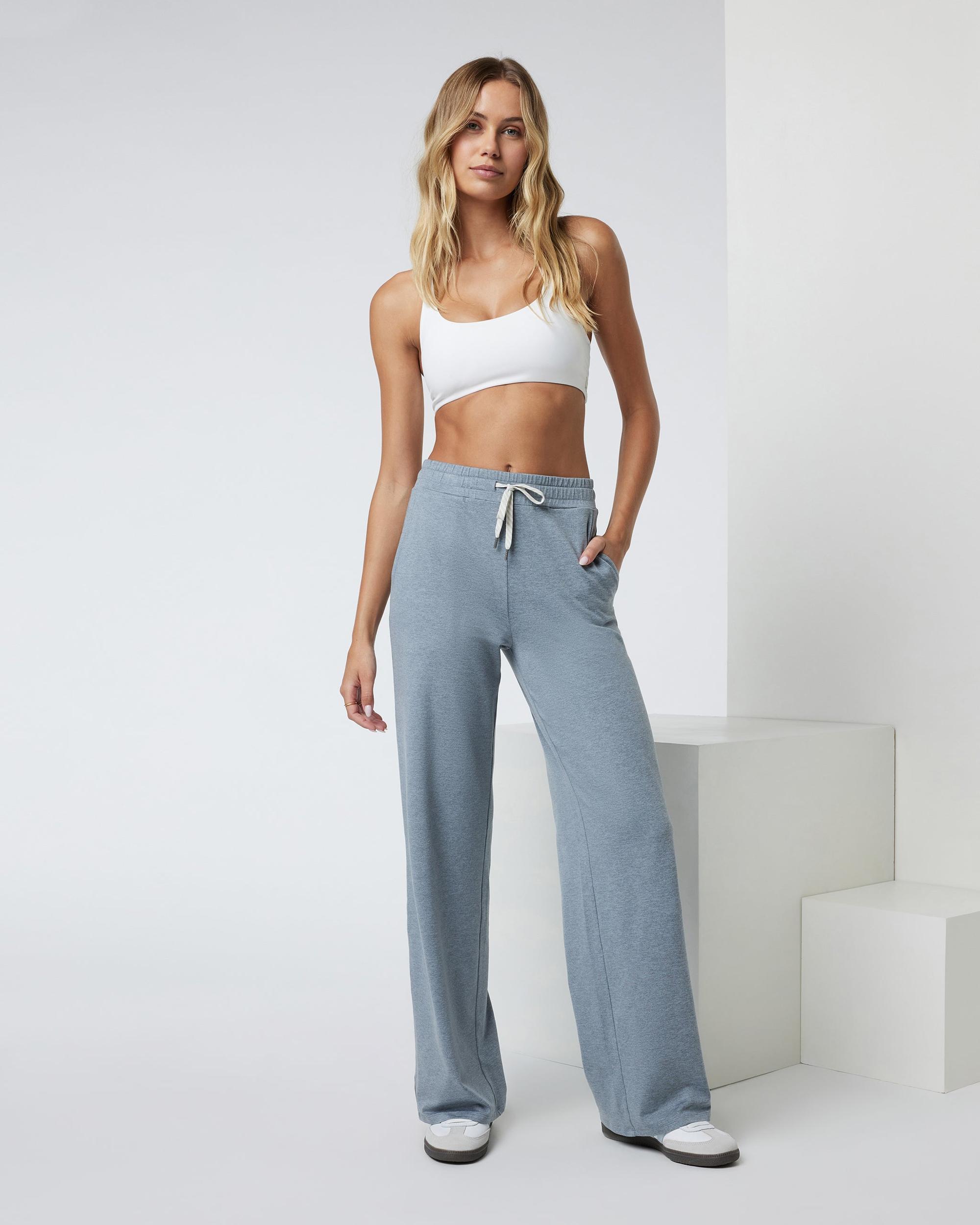Halo Essential Wideleg Pant Product Image